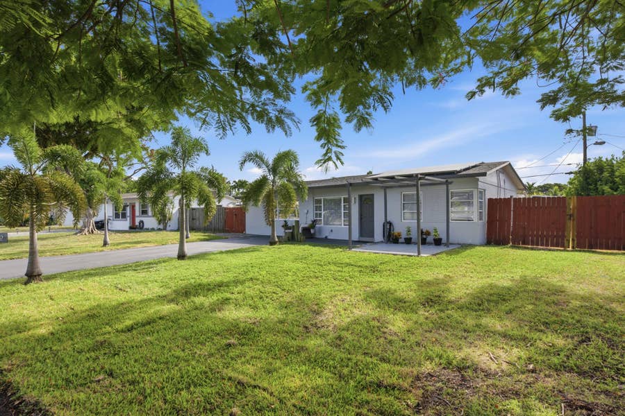 Property photo for 2610 NE 8th Avenue, Pompano Beach, FL