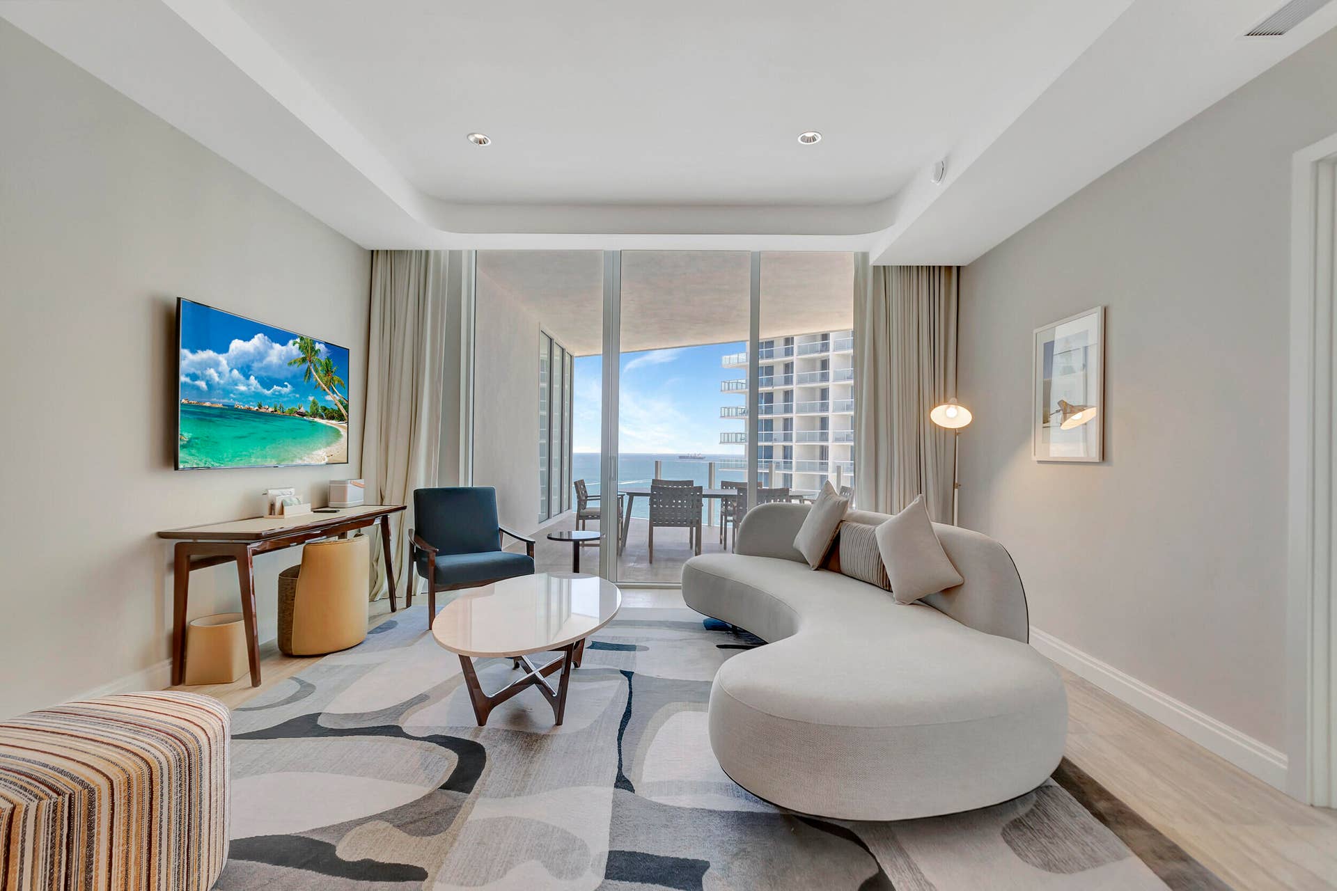 525 N FORT LAUDERDALE BEACH Boulevard, #1707, Fort Lauderdale, FL 33304 10__g6i5057