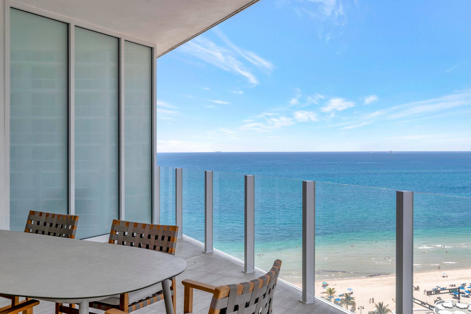 525 N FORT LAUDERDALE BEACH Boulevard, #1707, Fort Lauderdale, FL 33304 28__g6i5147