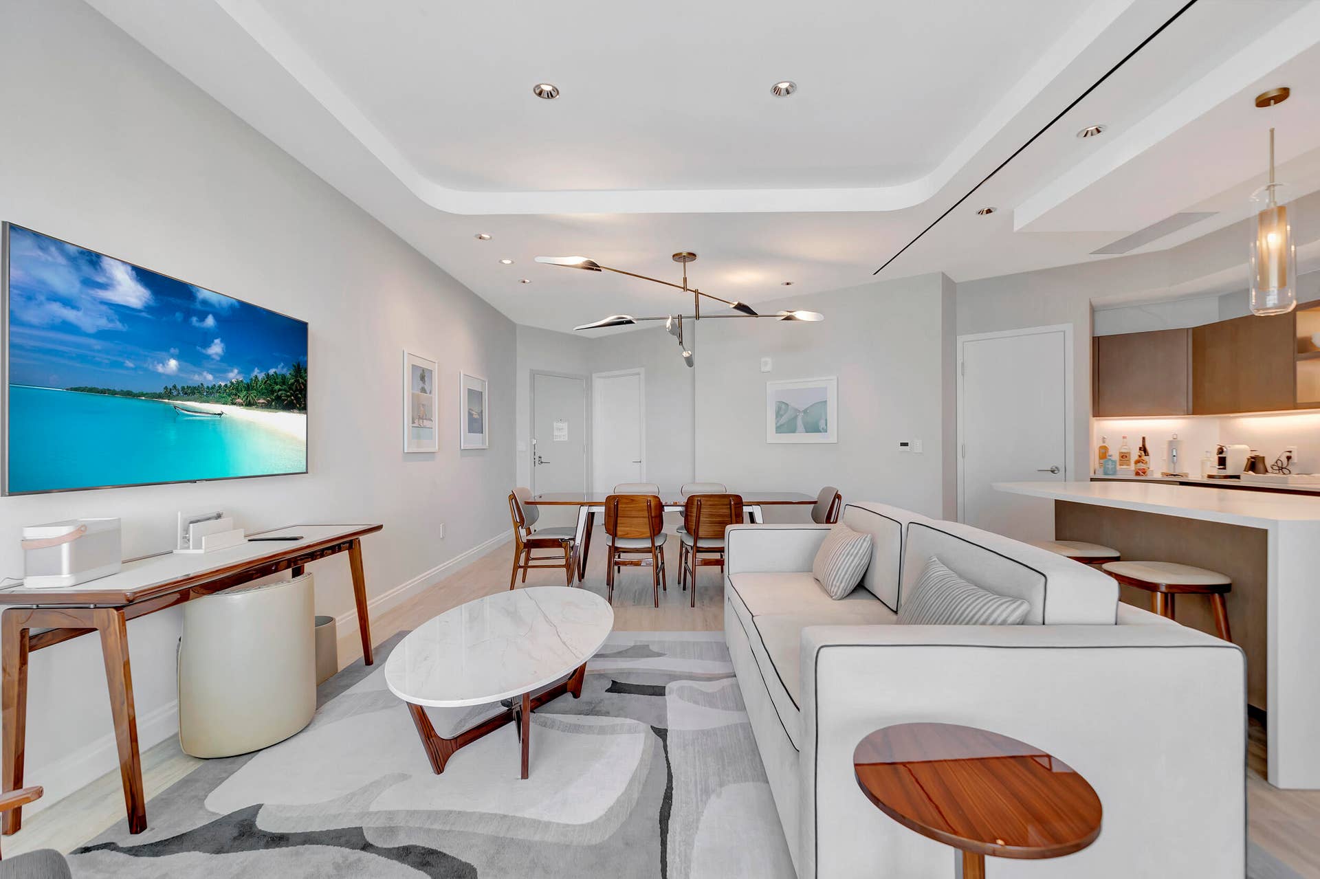 525 N FORT LAUDERDALE BEACH Boulevard, #1705, Fort Lauderdale, FL 33304 15__g6i4772