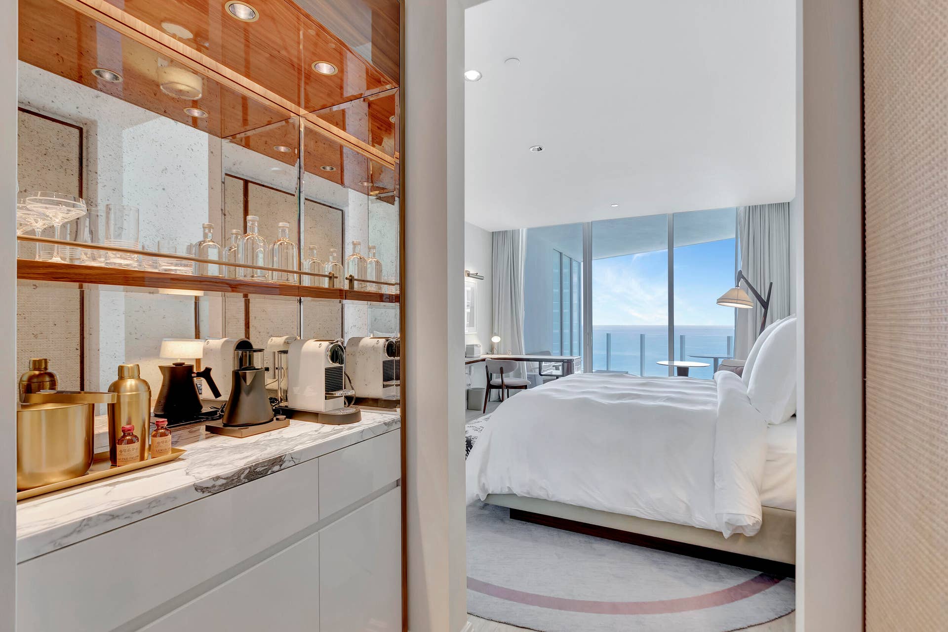 525 N FORT LAUDERDALE BEACH Boulevard, #1705, Fort Lauderdale, FL 33304 51__g6i4992