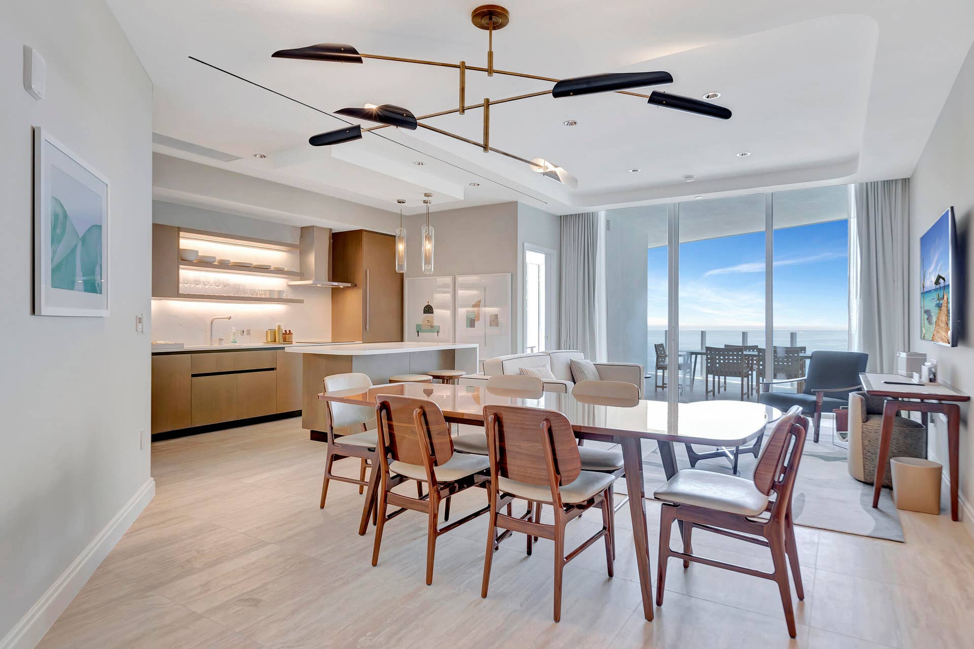 525 N FORT LAUDERDALE BEACH Boulevard, #1705, Fort Lauderdale, FL 33304 17__g6i4792