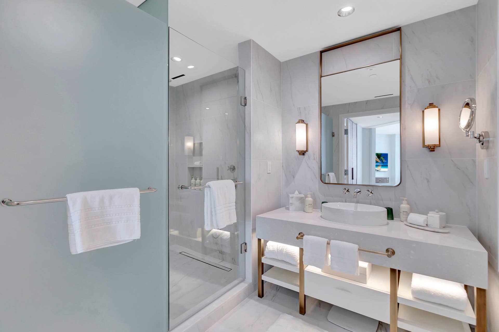 525 N FORT LAUDERDALE BEACH Boulevard, #1705, Fort Lauderdale, FL 33304 28__g6i4862