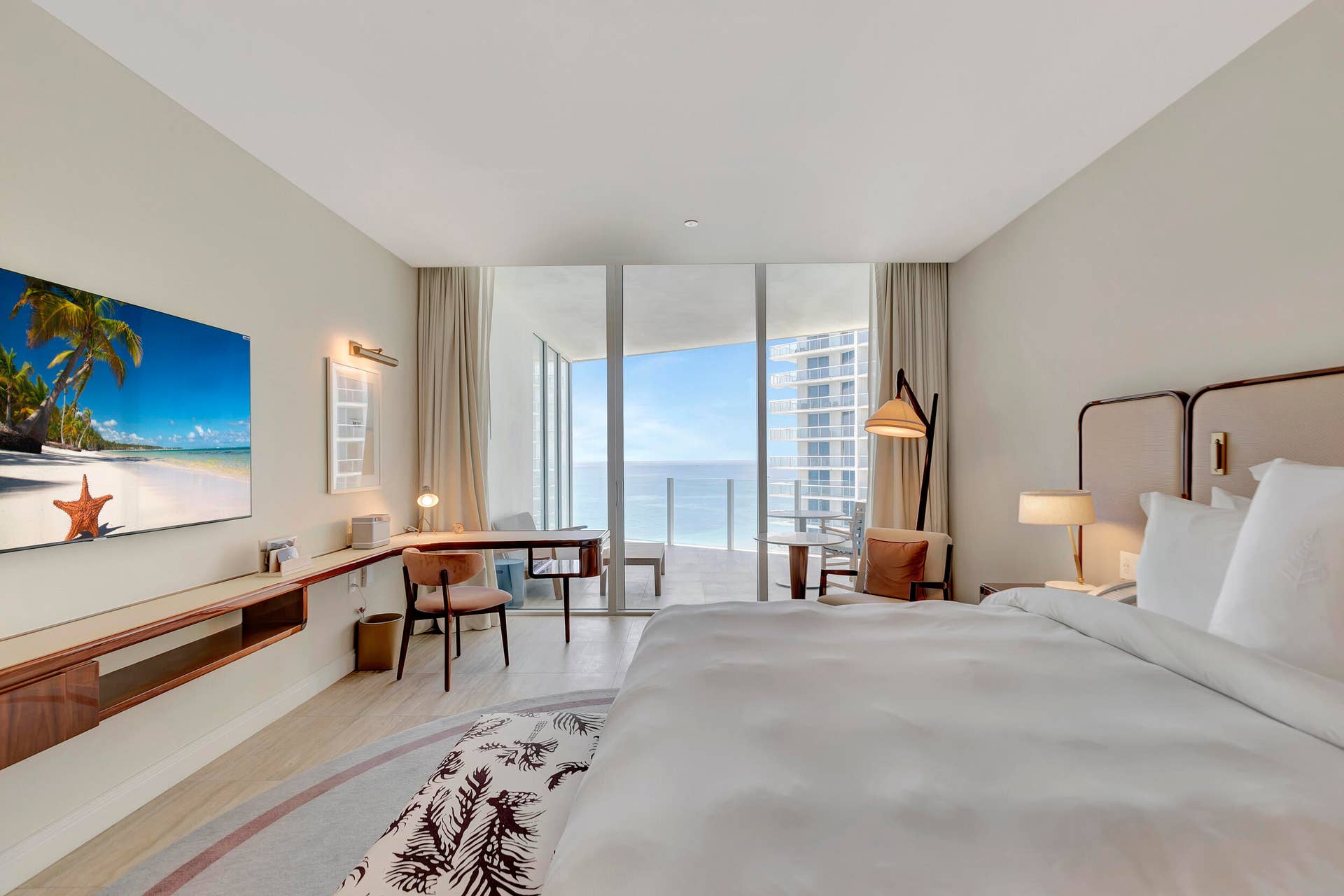 525 N FORT LAUDERDALE BEACH Boulevard, #1705, Fort Lauderdale, FL 33304 40__g6i4922