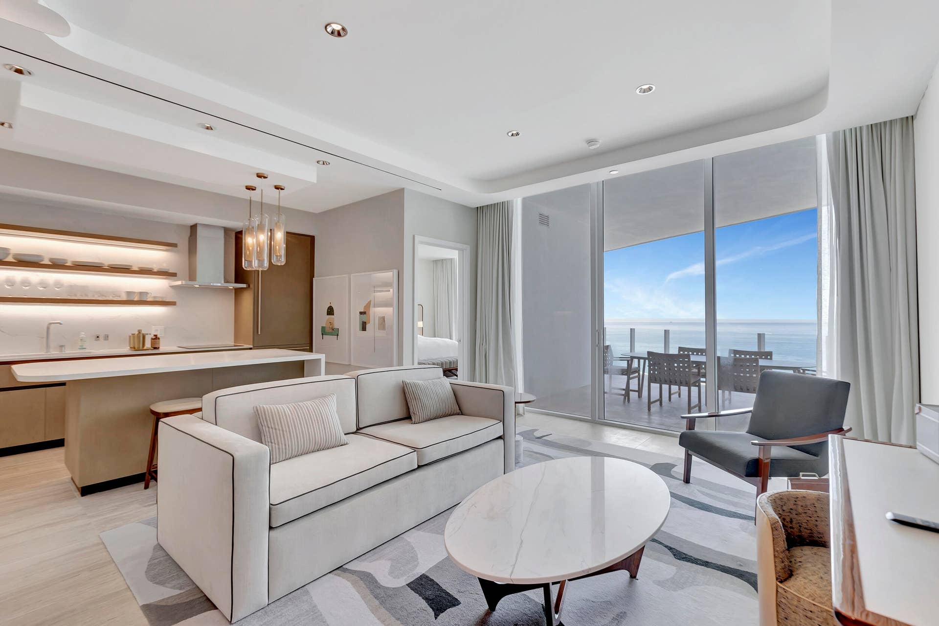 525 N FORT LAUDERDALE BEACH Boulevard, #1705, Fort Lauderdale, FL 33304 03__g6i4697