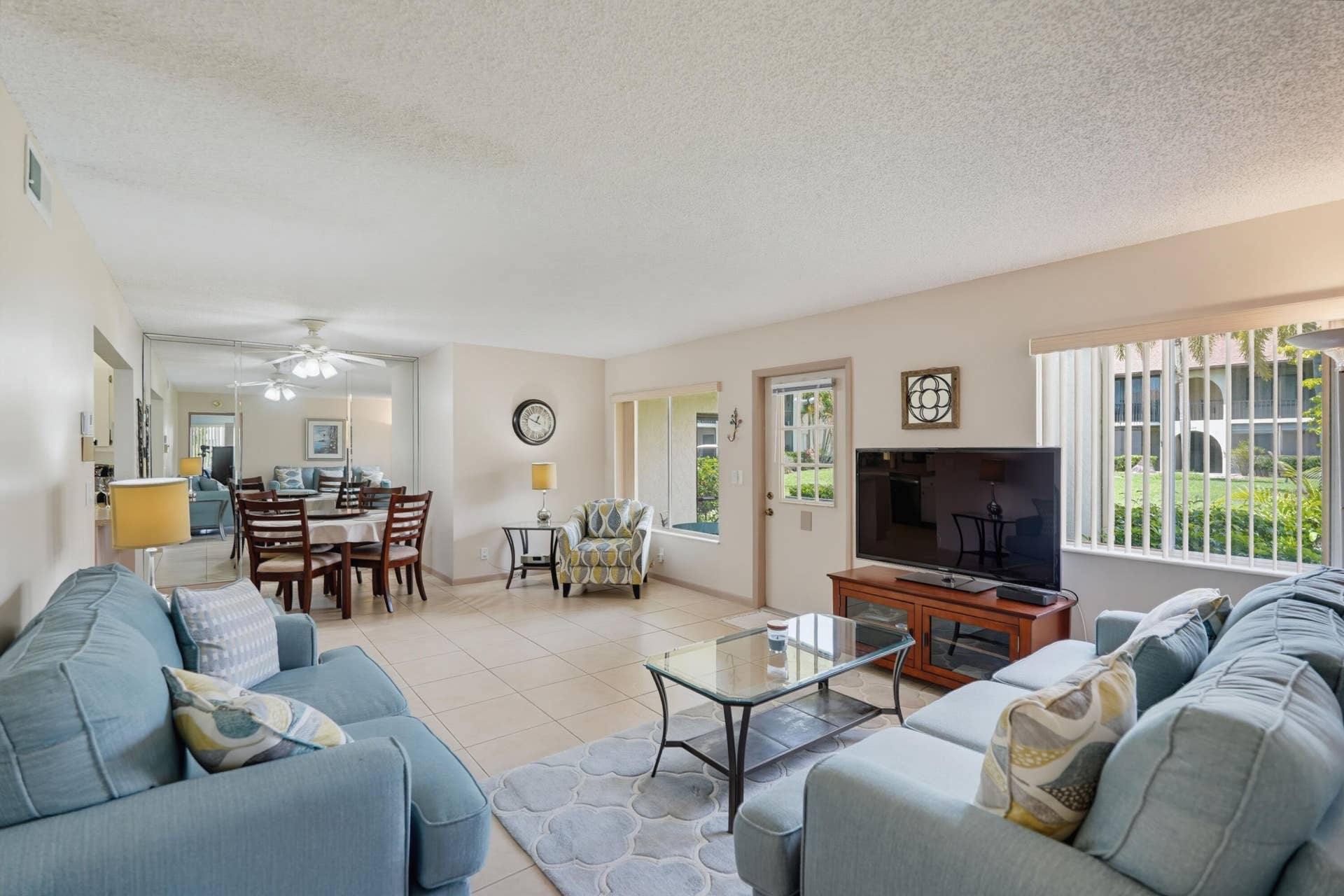 331 Knotty Pine Circle, #C-1, Greenacres, FL 33463 DSC05824