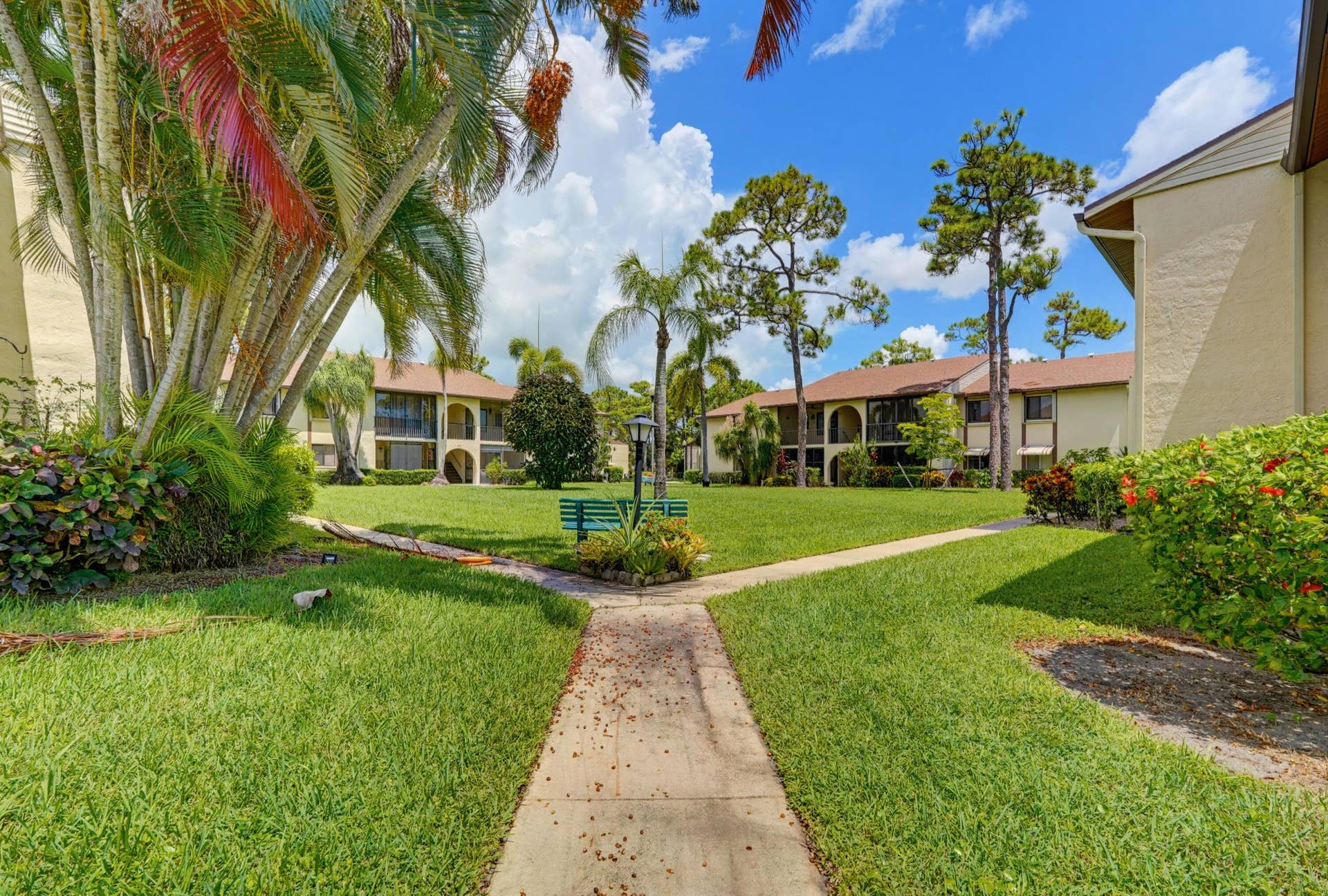 331 Knotty Pine Circle, #C-1, Greenacres, FL 33463 DSC05779