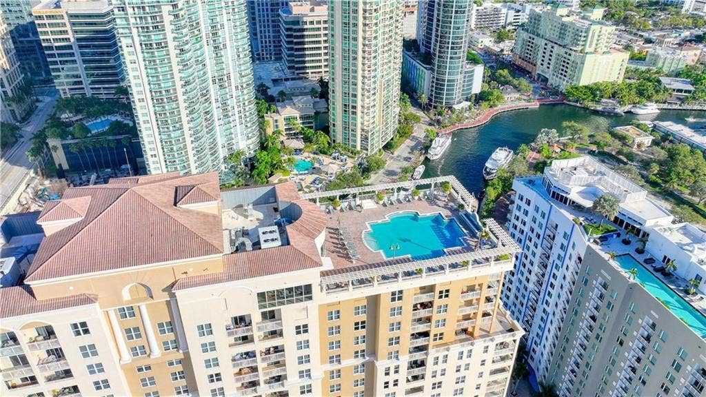511 SE 5th Avenue, #2519, Fort Lauderdale, FL 33301 GetMedia-20