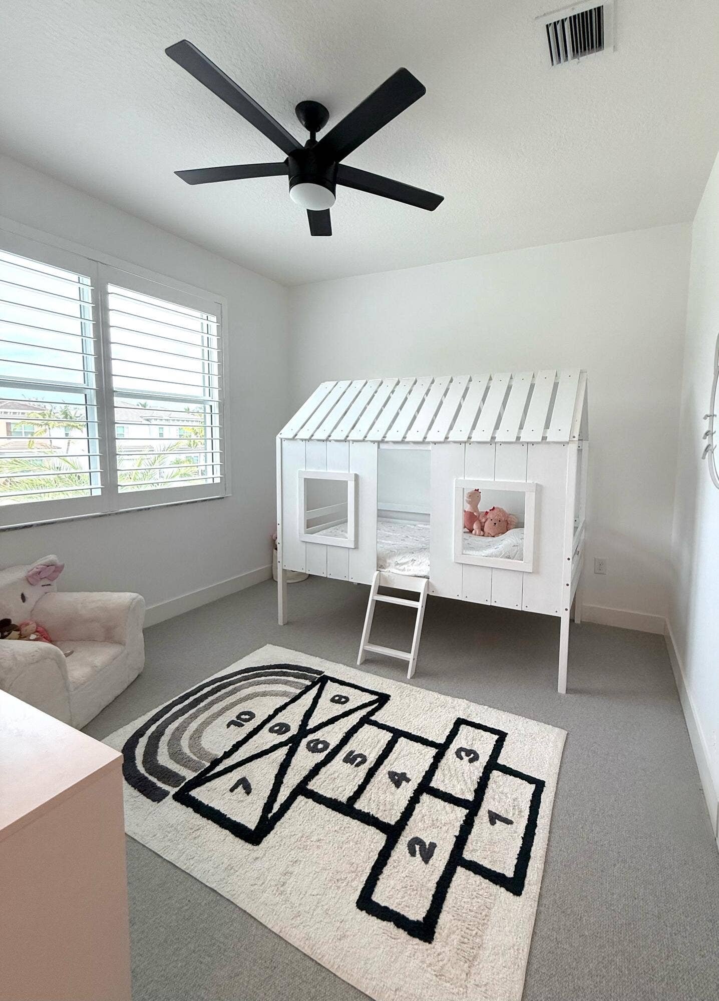 Guest bedroom 3
