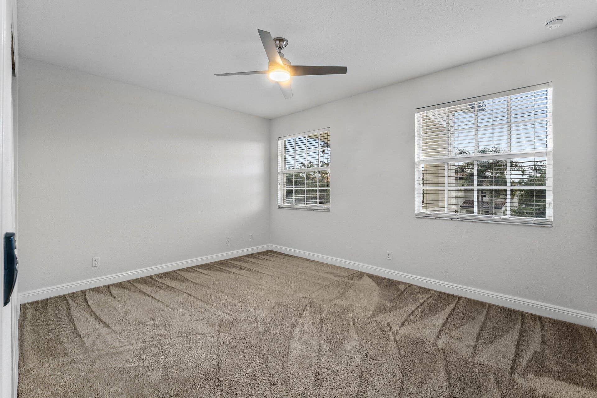 141 UMBRELLA Place, Jupiter, FL 33458 035-141UmbrellaPlace-Jupiter-FL-33458-SM
