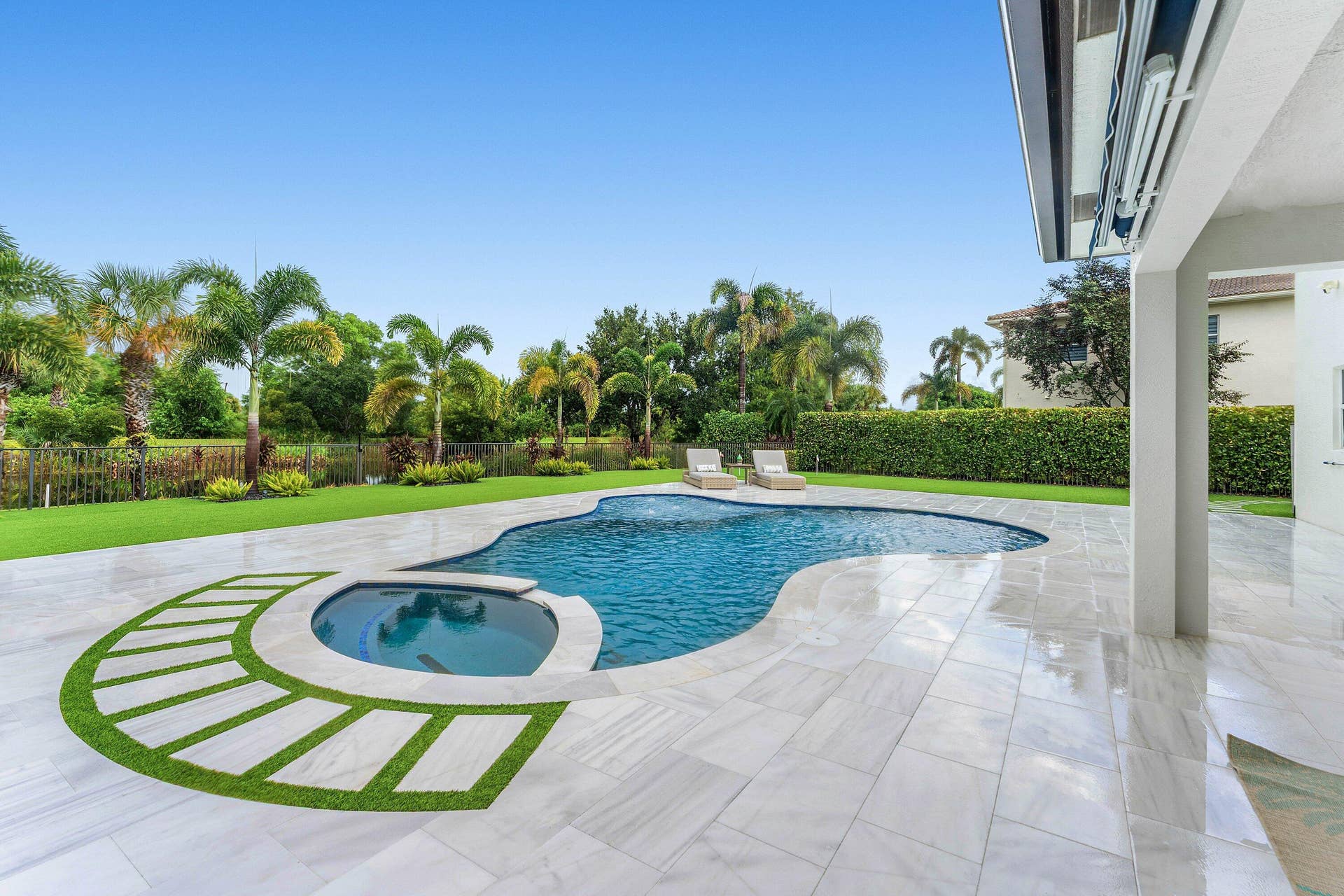 141 UMBRELLA Place, Jupiter, FL 33458 043-141UmbrellaPlace-Jupiter-FL-33458-SM