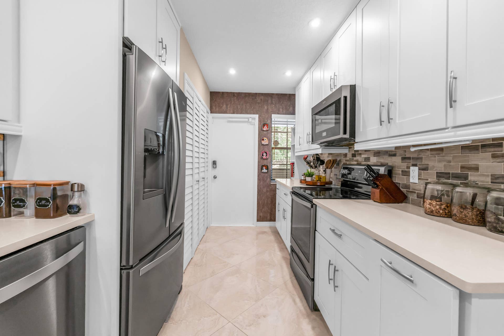 3201 N COURSE Lane E, #212, Pompano Beach, FL 33069 8