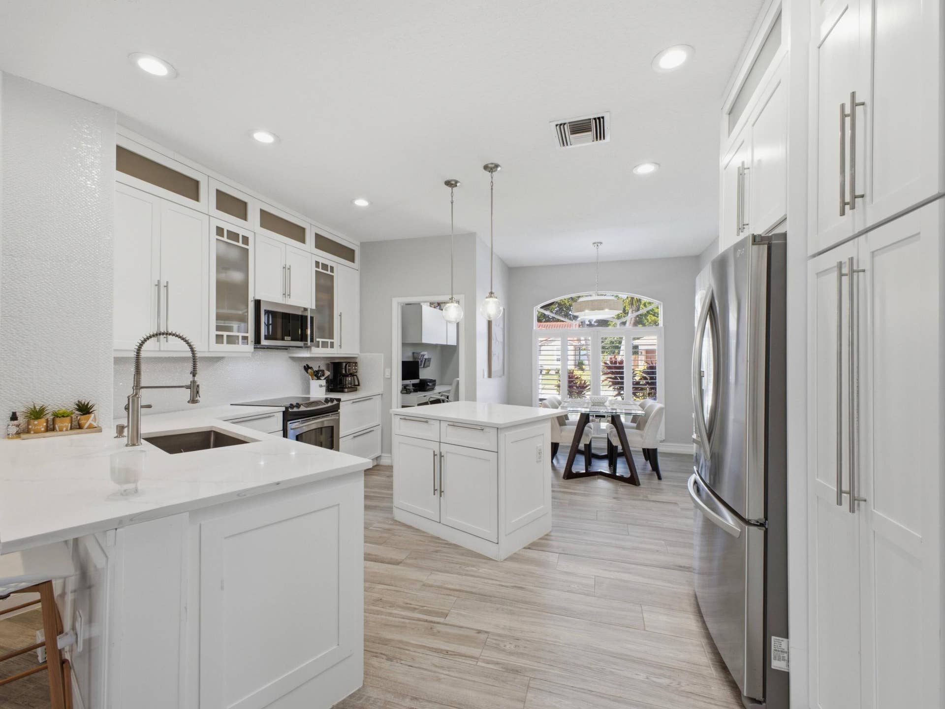 9340 Lake Serena Drive, Boca Raton, FL 33496 Kitchen