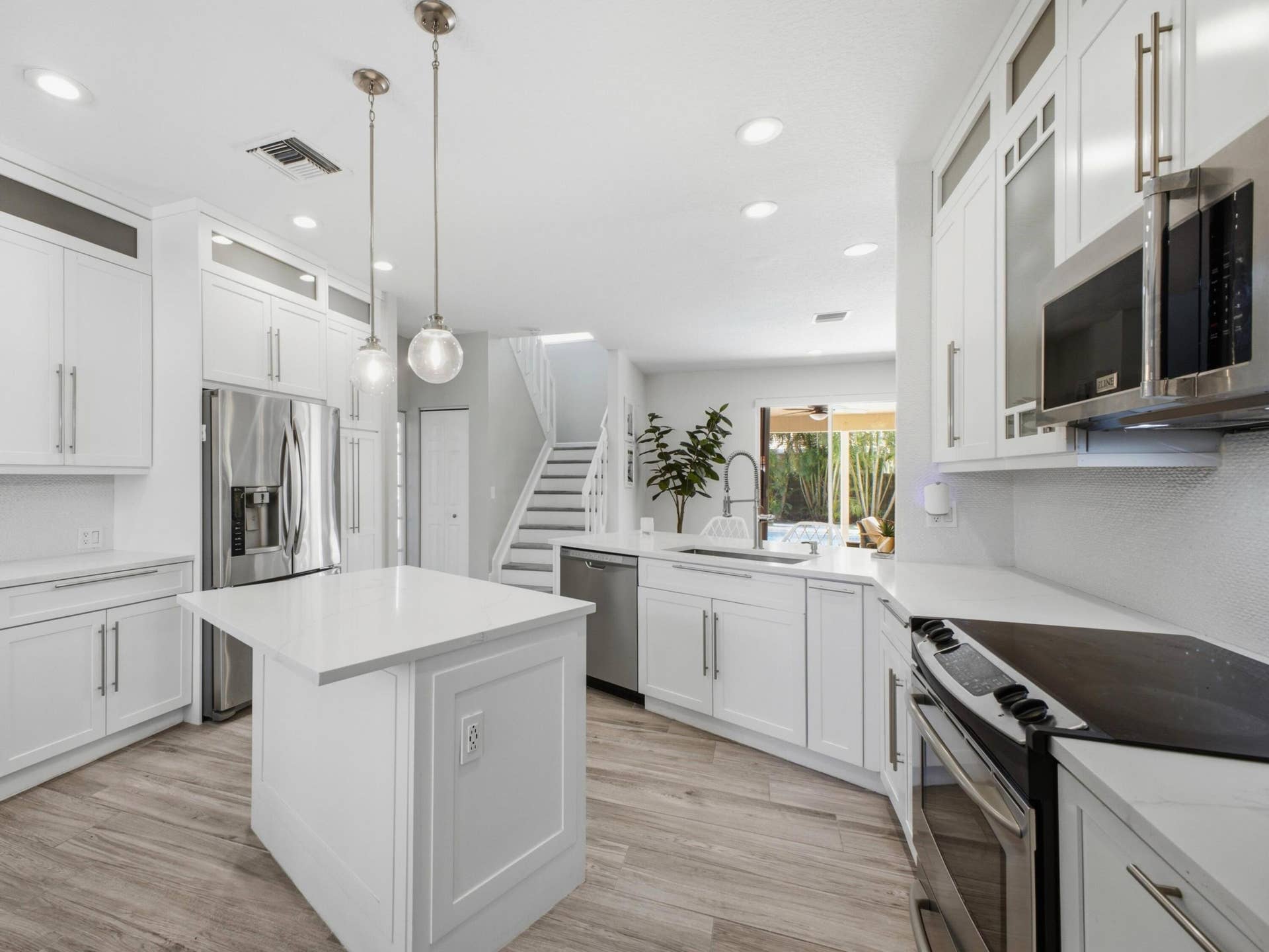 9340 Lake Serena Drive, Boca Raton, FL 33496 Kitchen