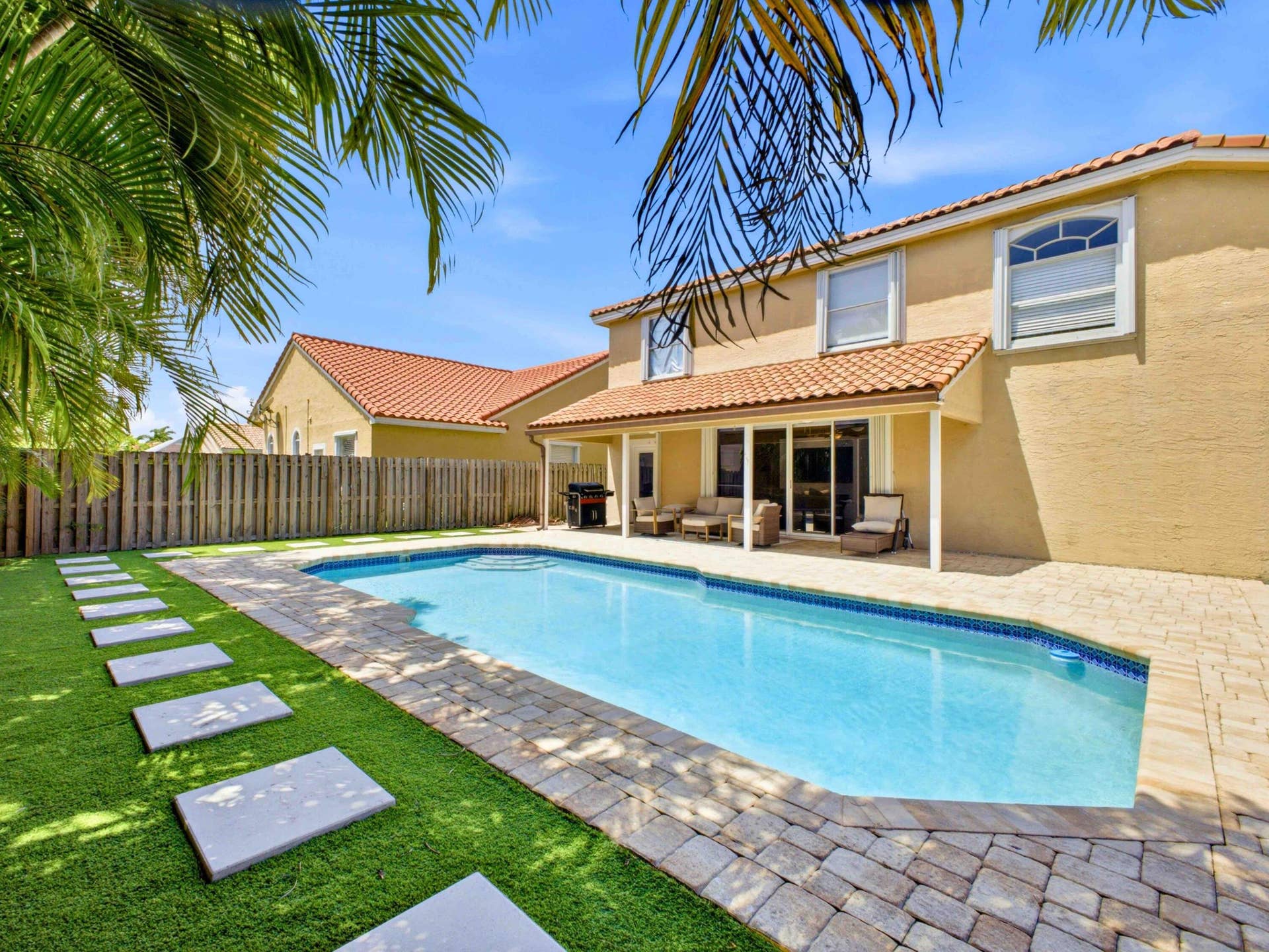 9340 Lake Serena Drive, Boca Raton, FL 33496 Pool
