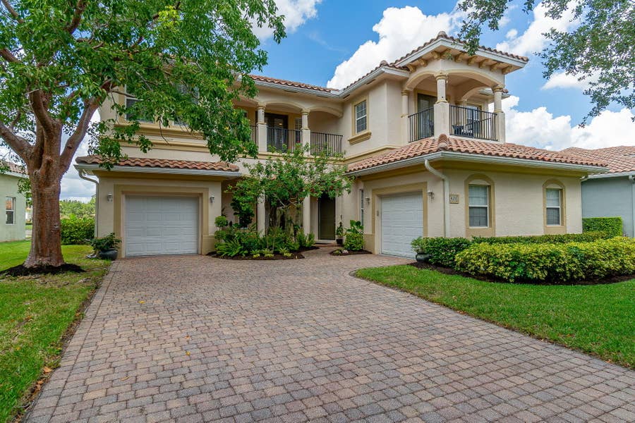 Property photo for 428 Cresta Circle, West Palm Beach, FL