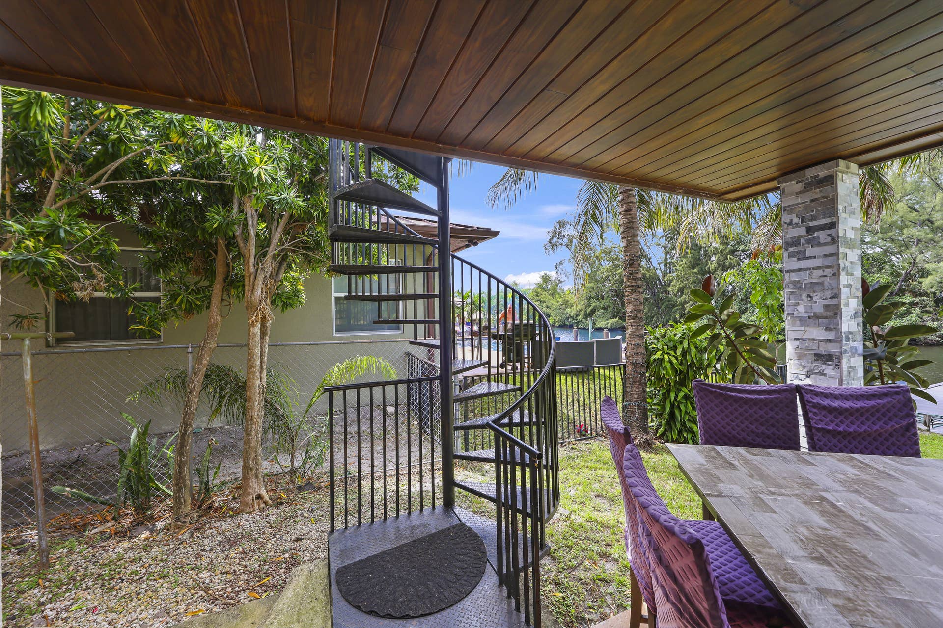 4406 SW 35th Ave - 27.jpg-FULL