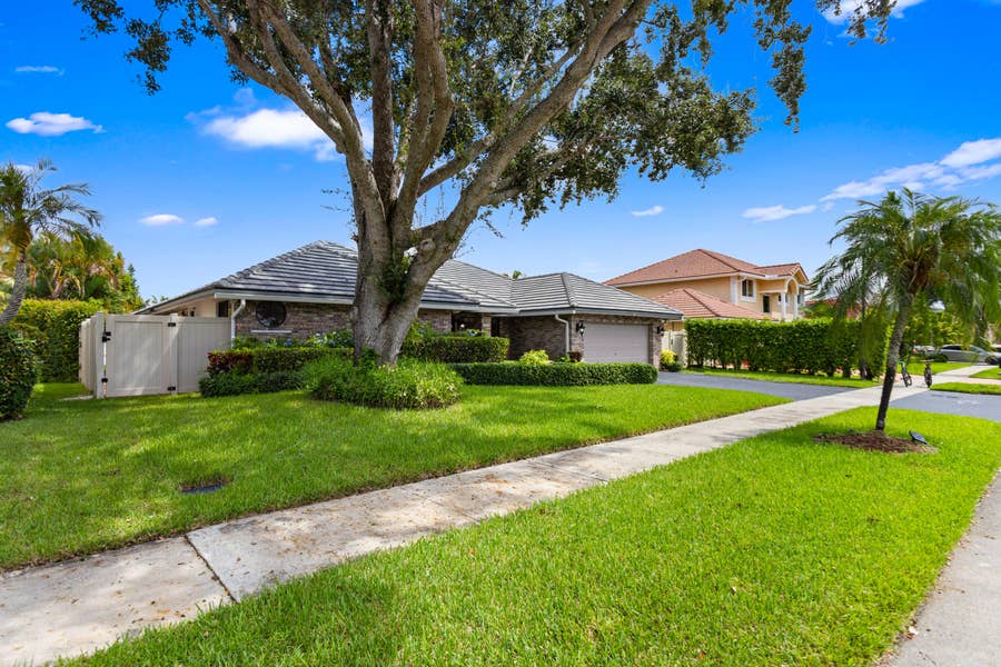 Property photo for 14251 APPALACHIAN Trail, Davie, FL