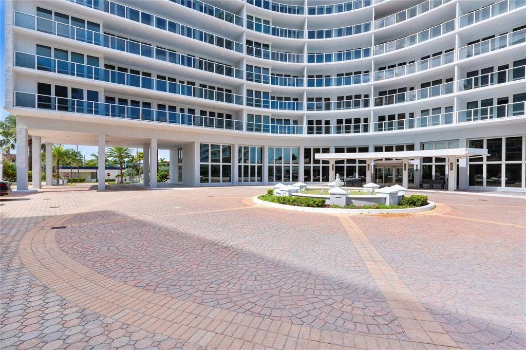 4100 GALT OCEAN Drive, #408, Fort Lauderdale, FL 33308 1