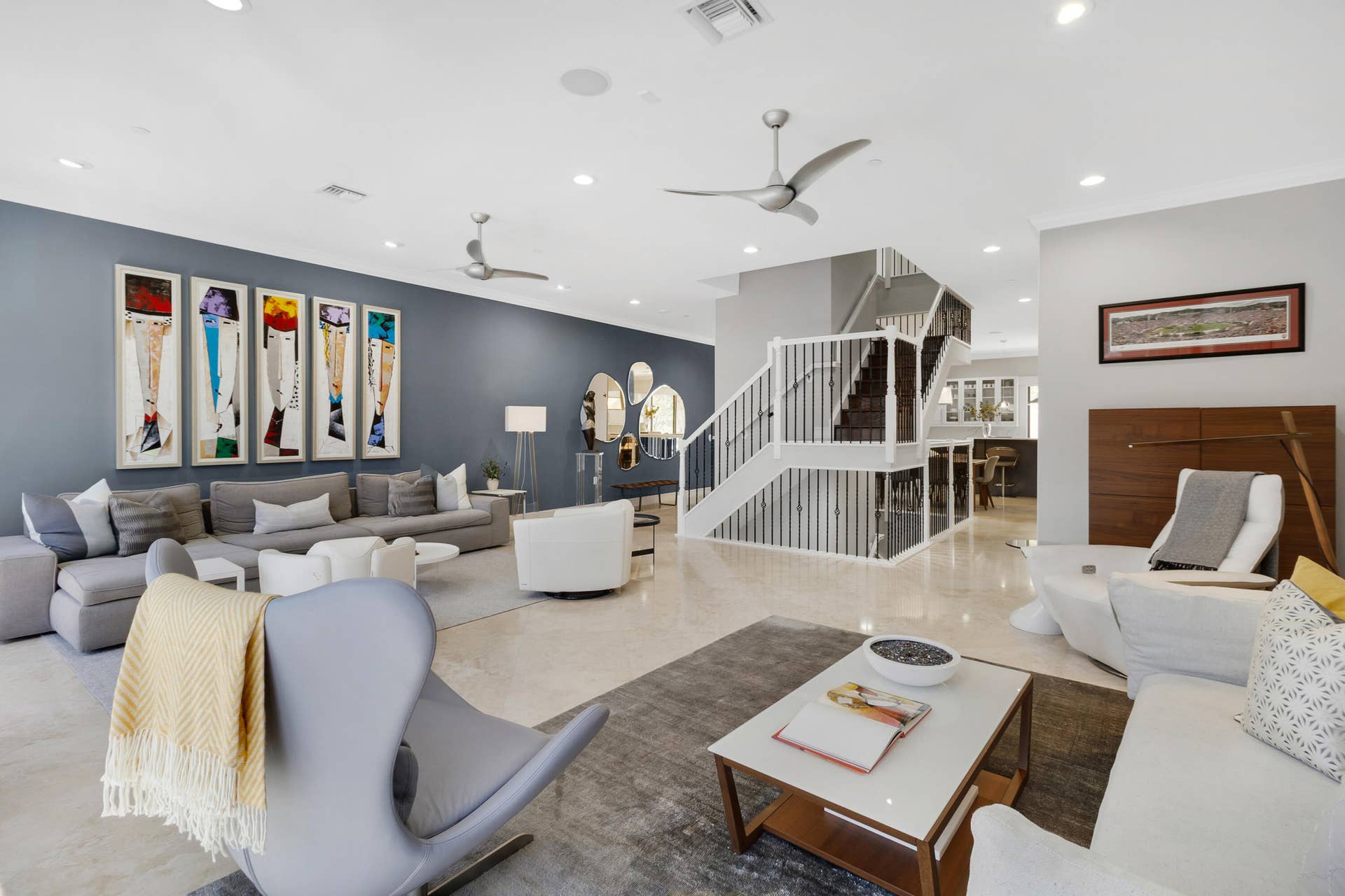 Second floor living area
