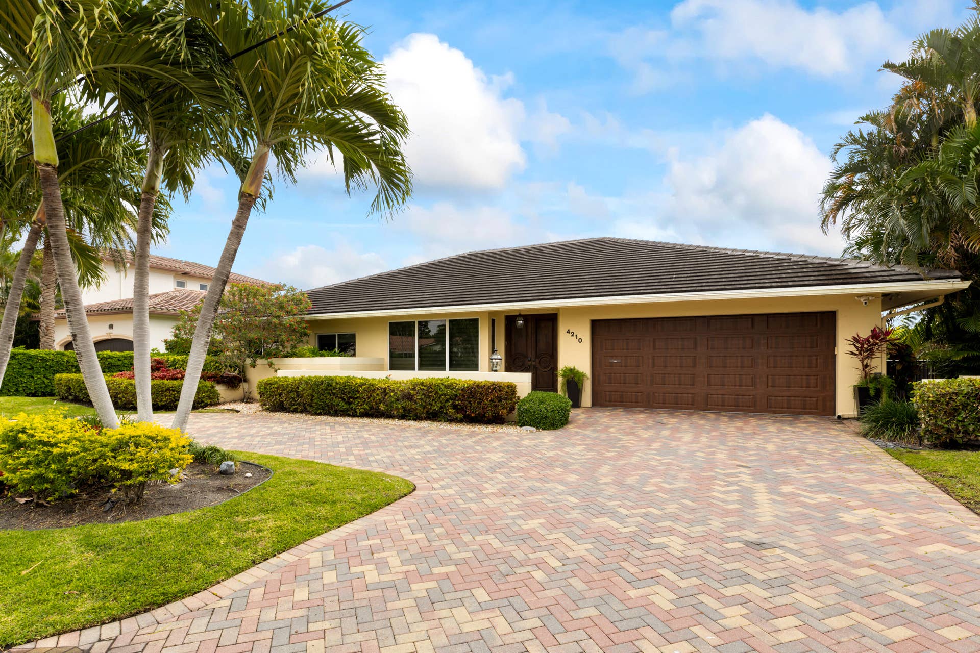 4210 NE 23rd Avenue, Lighthouse Point, FL 33064 20260331-20260331-CW5A3562