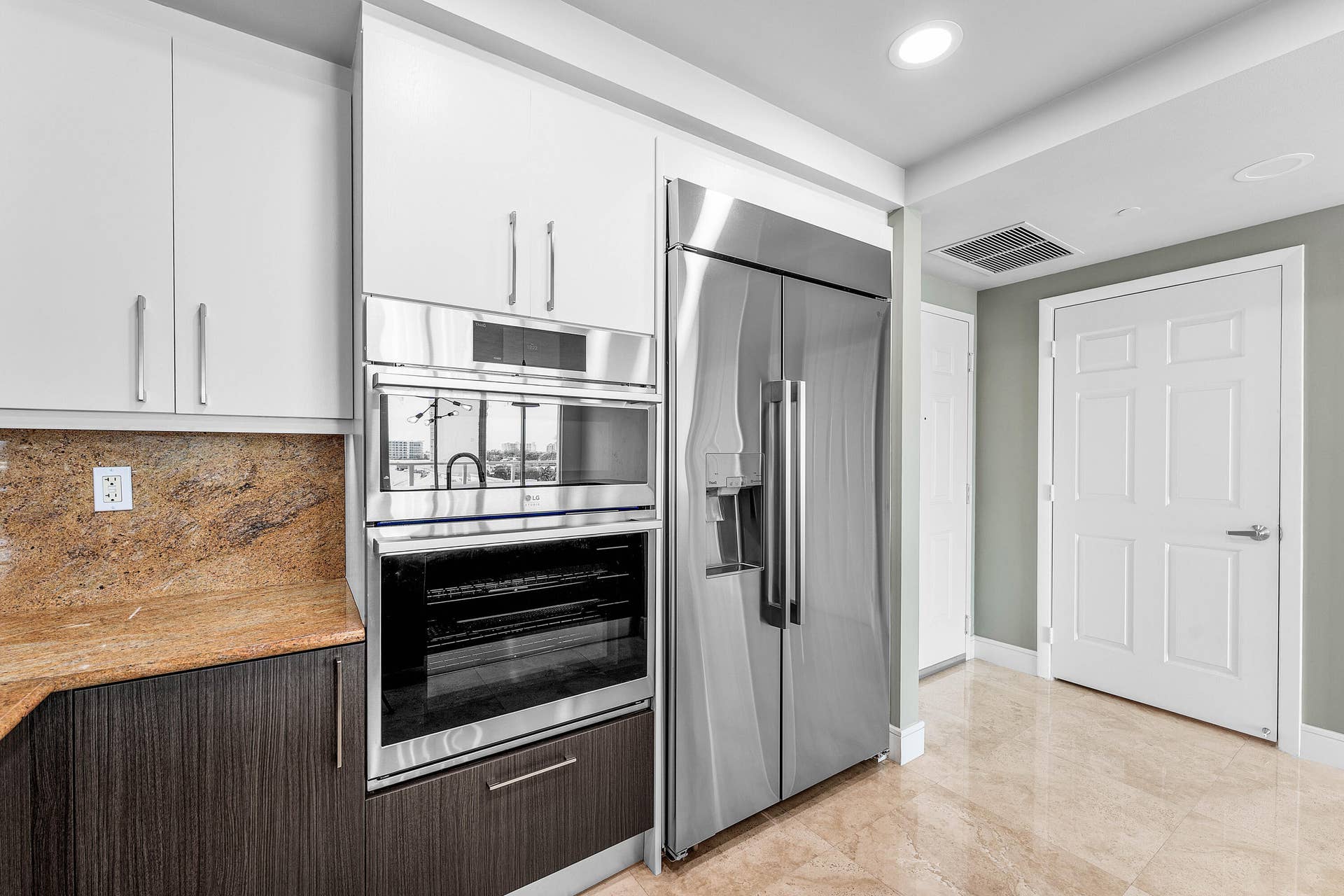 1819 SE 17TH Street, #708, Fort Lauderdale, FL 33316 008-1819Southeast17thStreet-FortLauderda