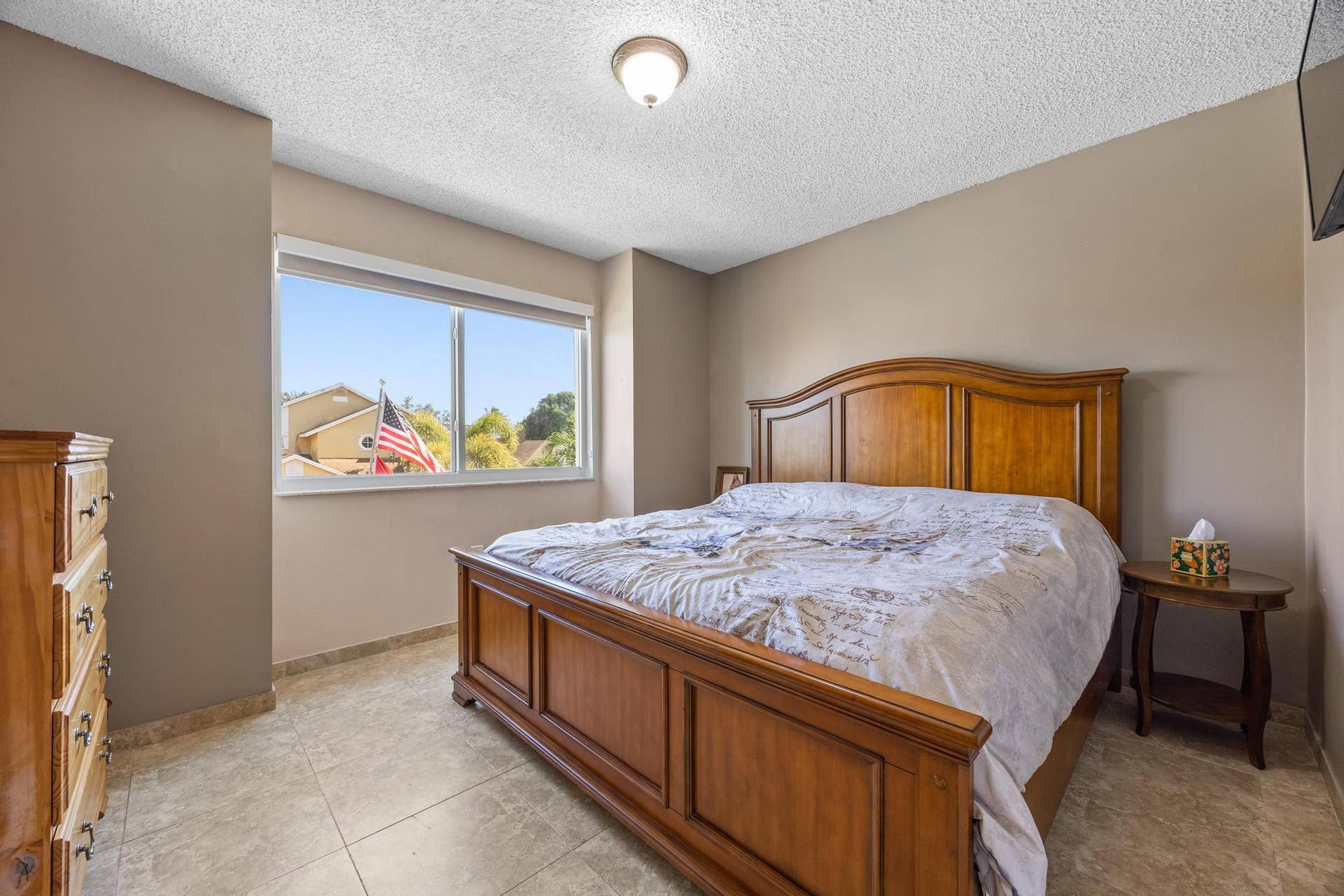 940 SW 96TH Avenue, Pembroke Pines, FL 33025 Bedroom 3 Upstairs