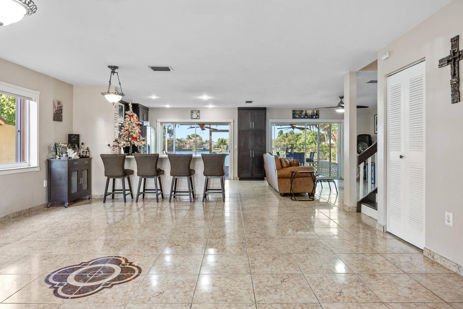 940 SW 96TH Avenue, Pembroke Pines, FL 33025 Dining/Kitchen