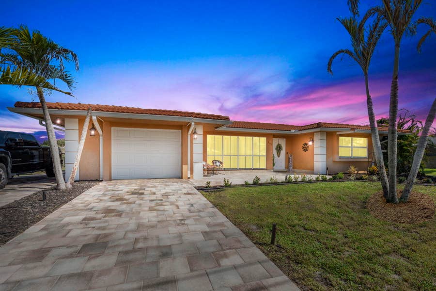 Property photo for 143 NE NARANJA Avenue, Port St Lucie, FL