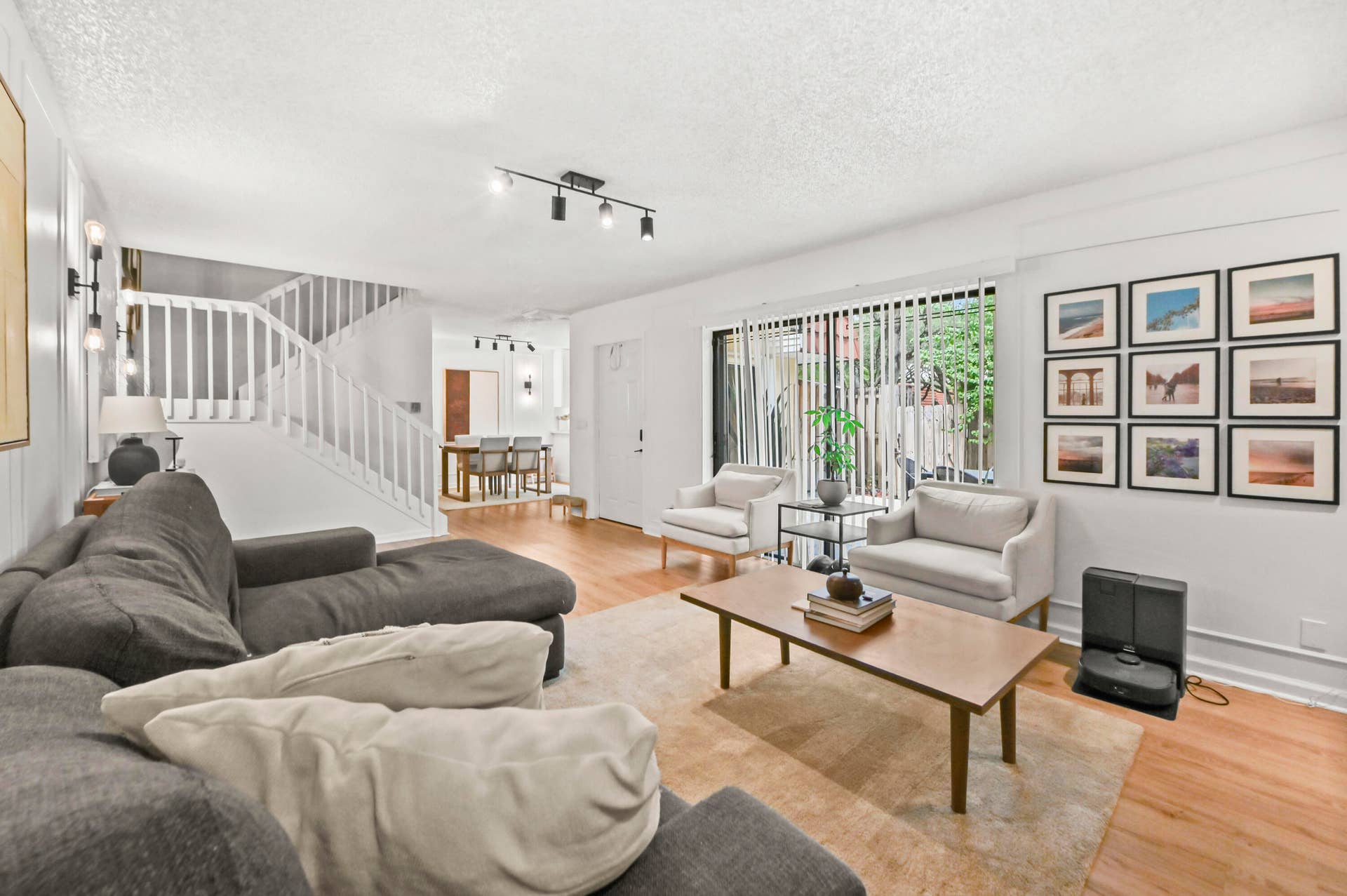 06 Living room 03