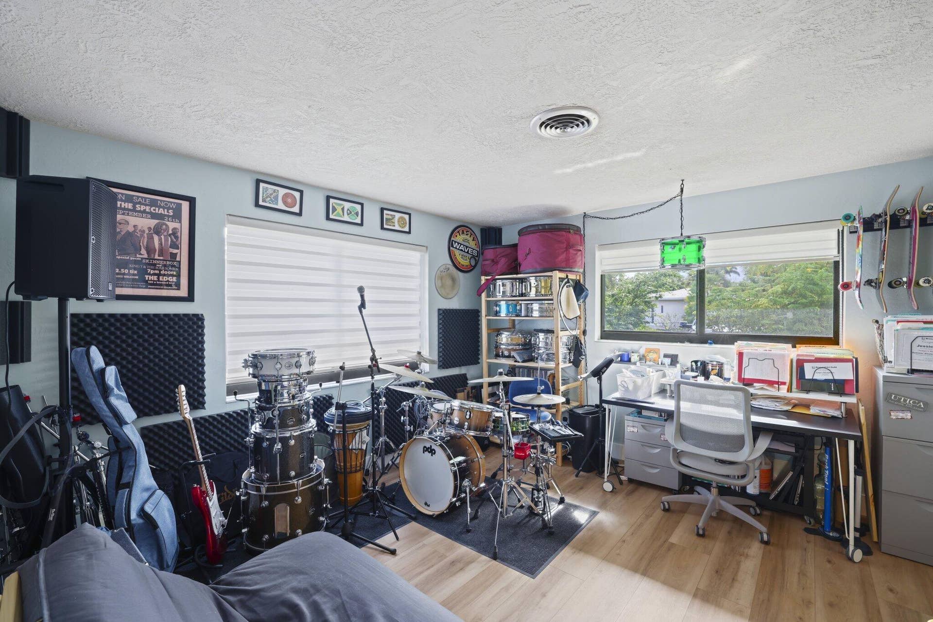 2332 NE 17th Terrace, Wilton Manors, FL 33305 2332 NE 17th Ter - 49.jpg-SMALL