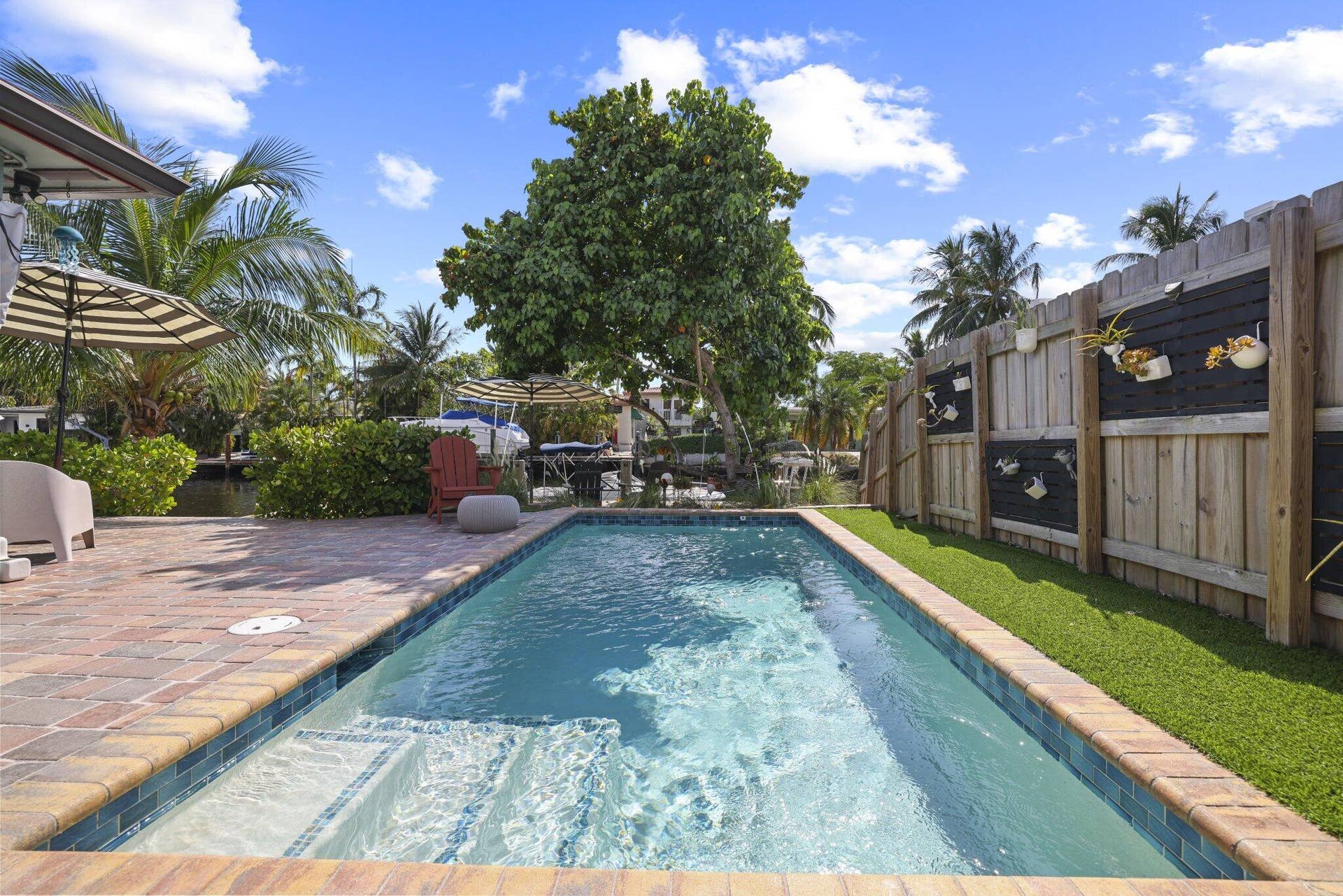 2332 NE 17th Terrace, Wilton Manors, FL 33305 2332 NE 17th Ter - 37.jpg-SMALL