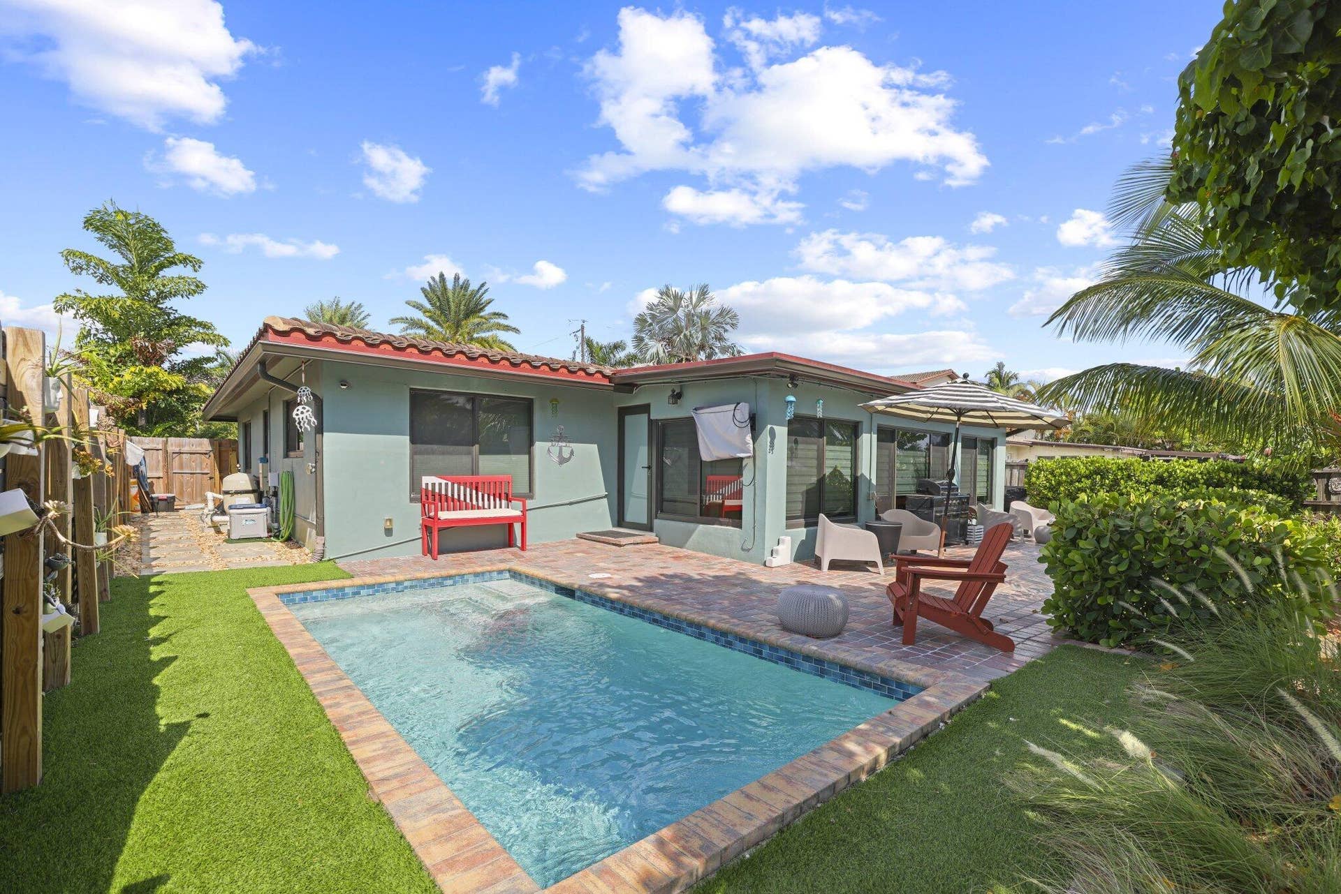 2332 NE 17th Terrace, Wilton Manors, FL 33305 2332 NE 17th Ter - 45.jpg-SMALL