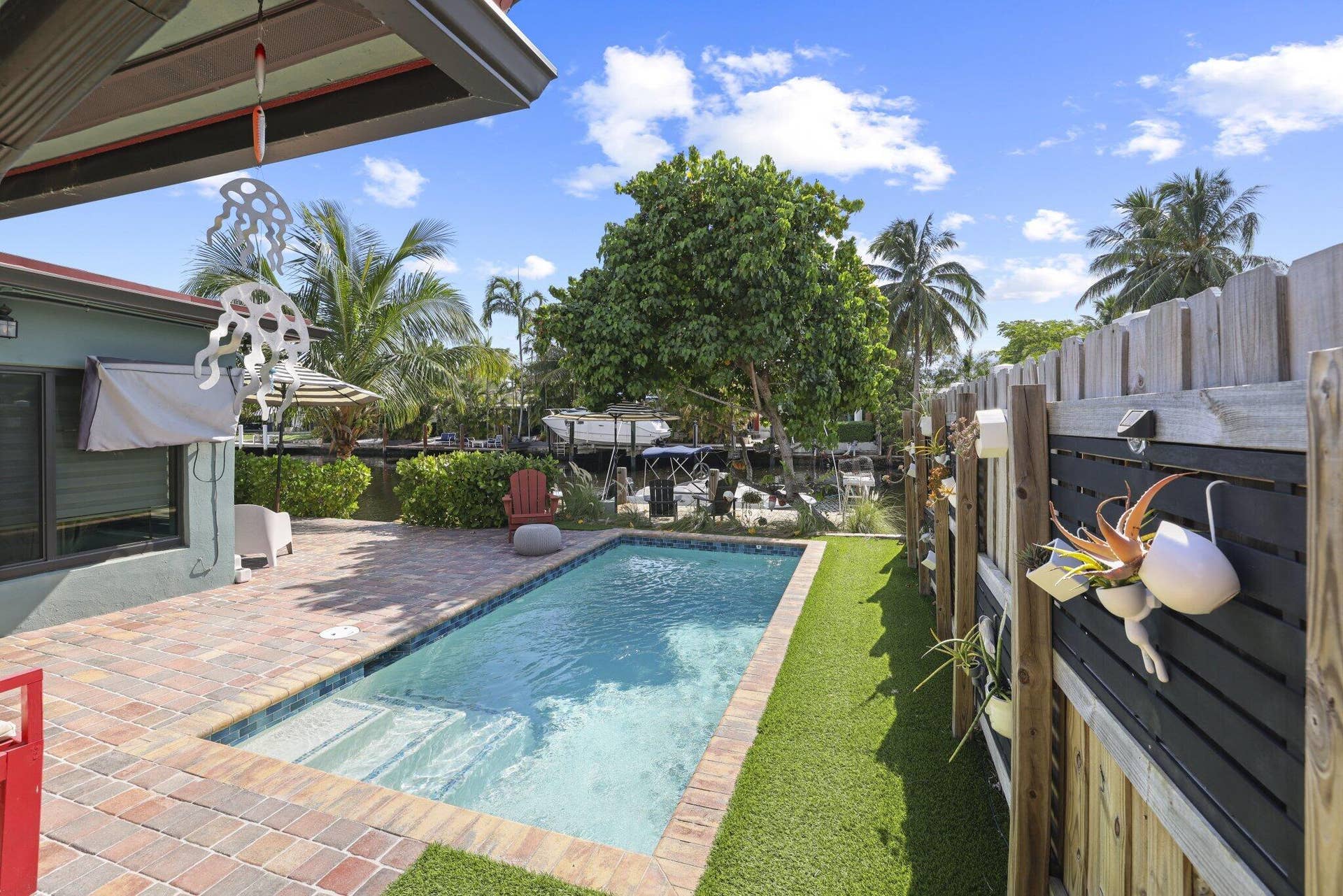 2332 NE 17th Terrace, Wilton Manors, FL 33305 2332 NE 17th Ter - 46.jpg-SMALL