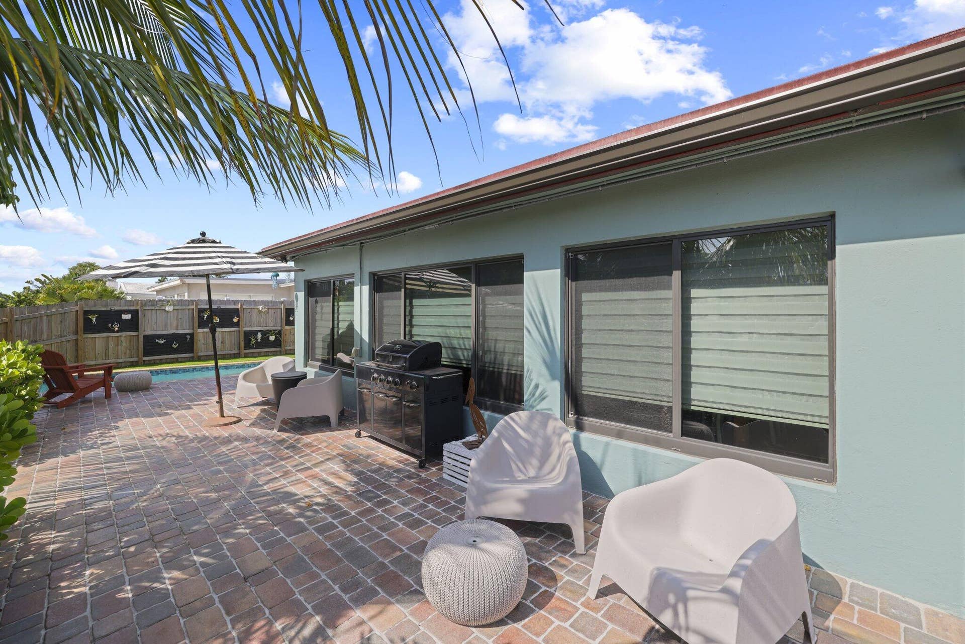 2332 NE 17th Terrace, Wilton Manors, FL 33305 2332 NE 17th Ter - 41.jpg-SMALL