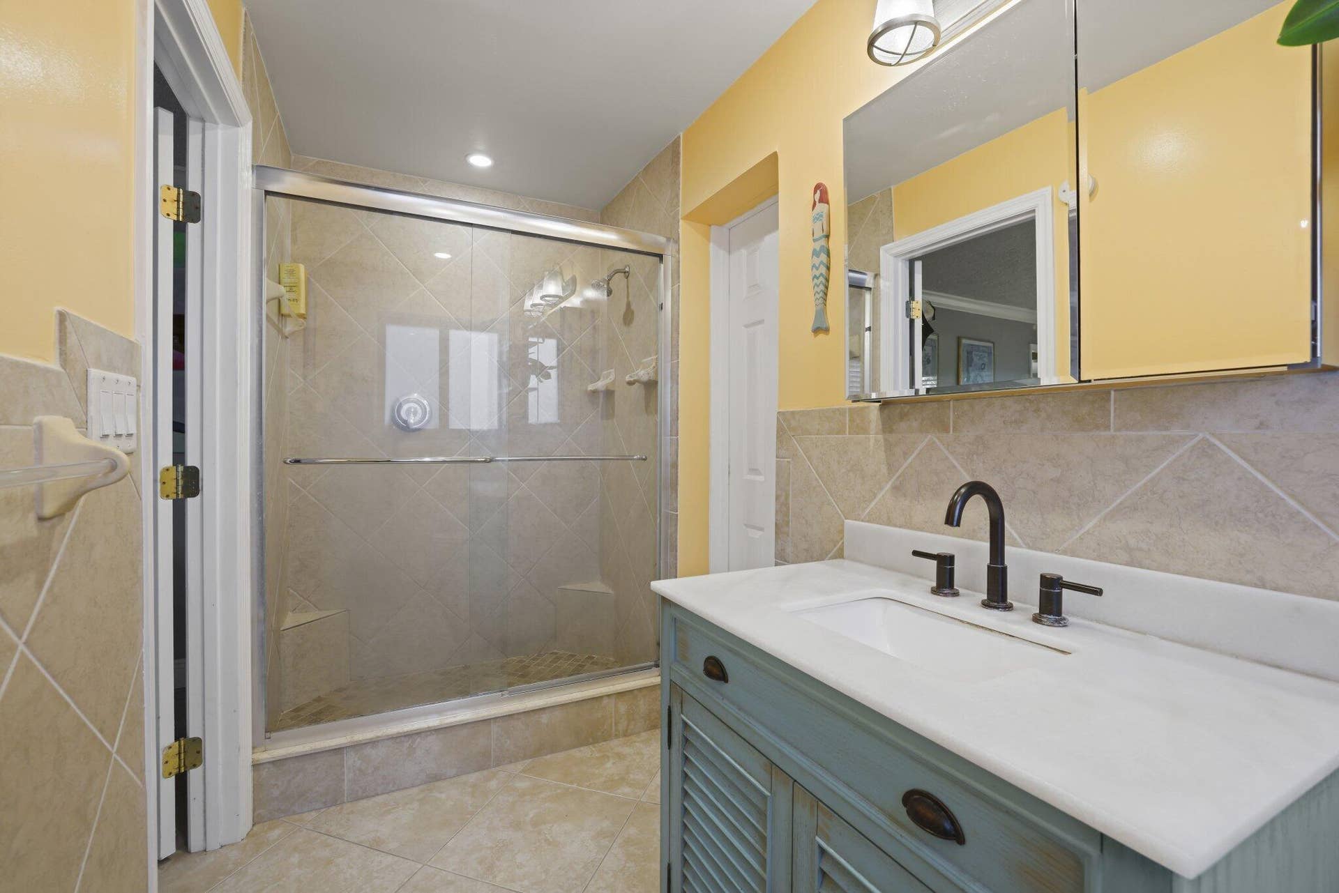 2332 NE 17th Terrace, Wilton Manors, FL 33305 2332 NE 17th Ter - 56.jpg-SMALL
