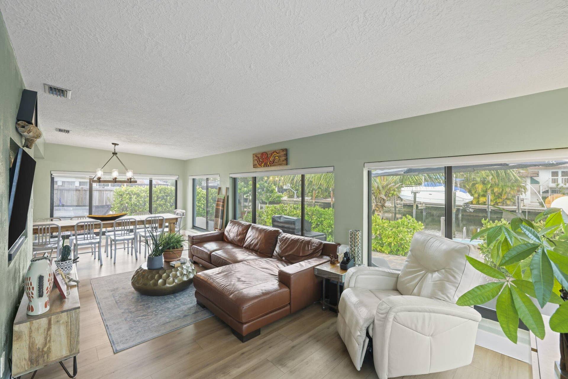 2332 NE 17th Terrace, Wilton Manors, FL 33305 2332 NE 17th Ter - 12.jpg-SMALL