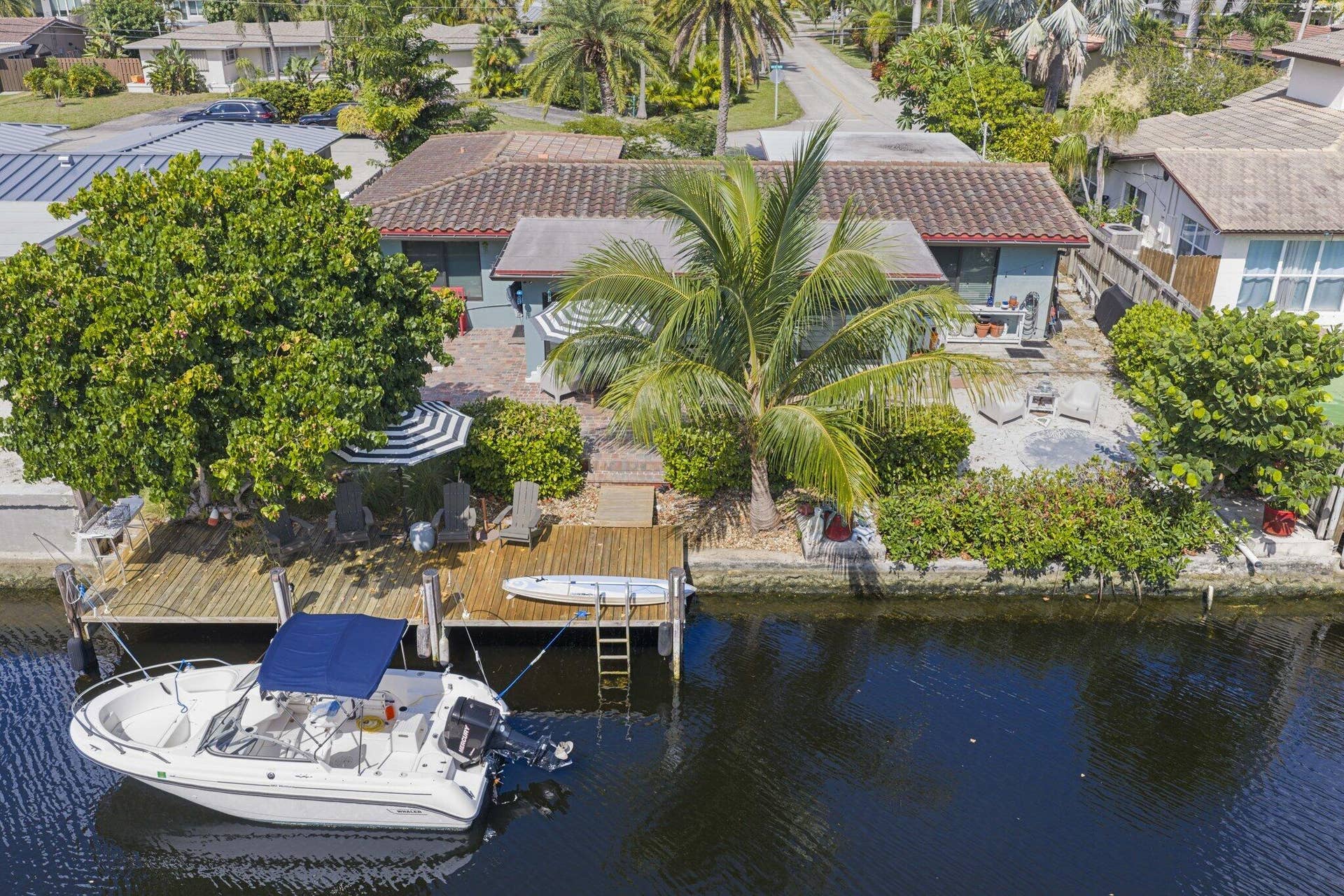 2332 NE 17th Terrace, Wilton Manors, FL 33305 2332 NE 17th Ter - 61.jpg-SMALL