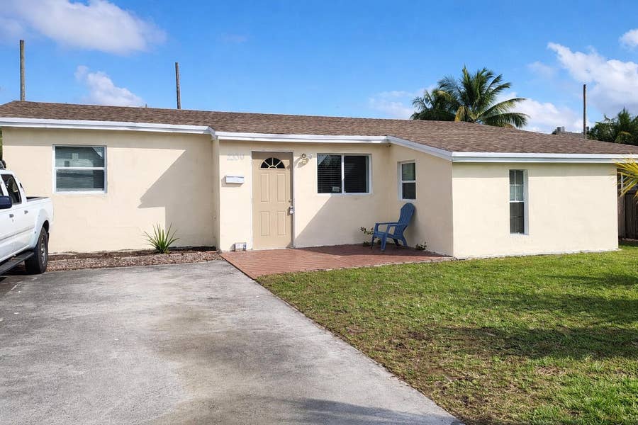 Property photo for 2330 NE 1ST Avenue, Pompano Beach, FL