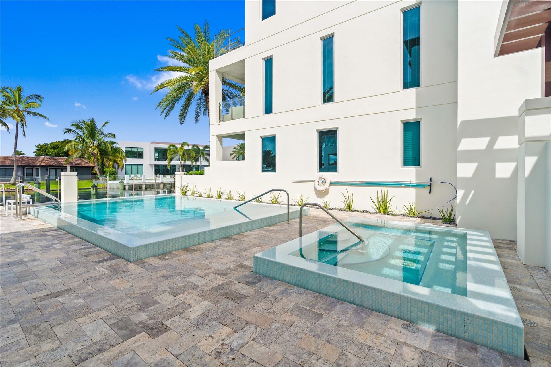 221 Shore Court, Lauderdale By The Sea, FL 33308 A remarkable luxury townhome rental that redefines upscale living in the heart of Lauderdale By The Sea. This beautifully designed 3,027 sq. ft residence features 4 spacious beds & 4.5 baths, making it perfect for families or those who love to entertain.The home also offers an outdoor kitchen and BBQ area, along with a private plunge pool that invites relaxation and fun. For boating enthusiasts, a boat slip is also available for rent. Easy access to a plethora of amenities, beach, dining, & entertainment.