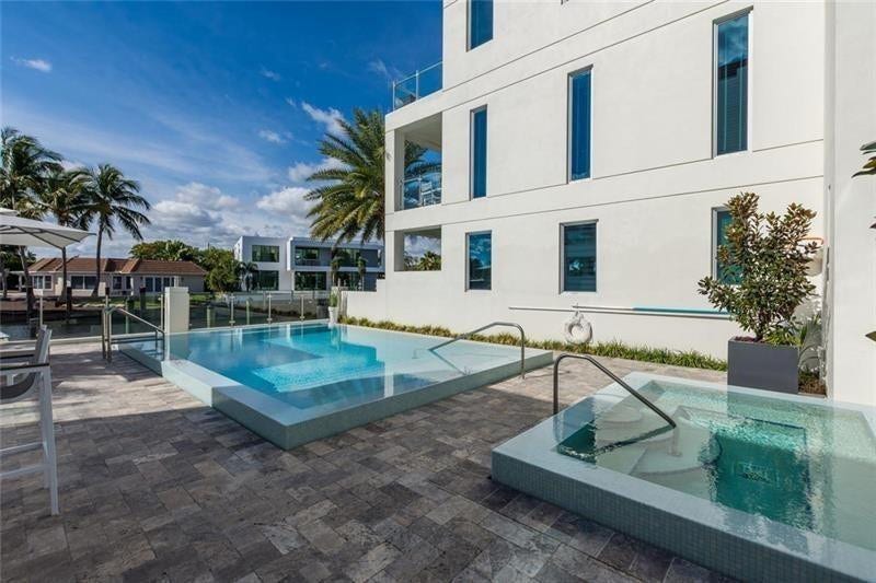 221 Shore Court, Lauderdale By The Sea, FL 33308 Photo 70