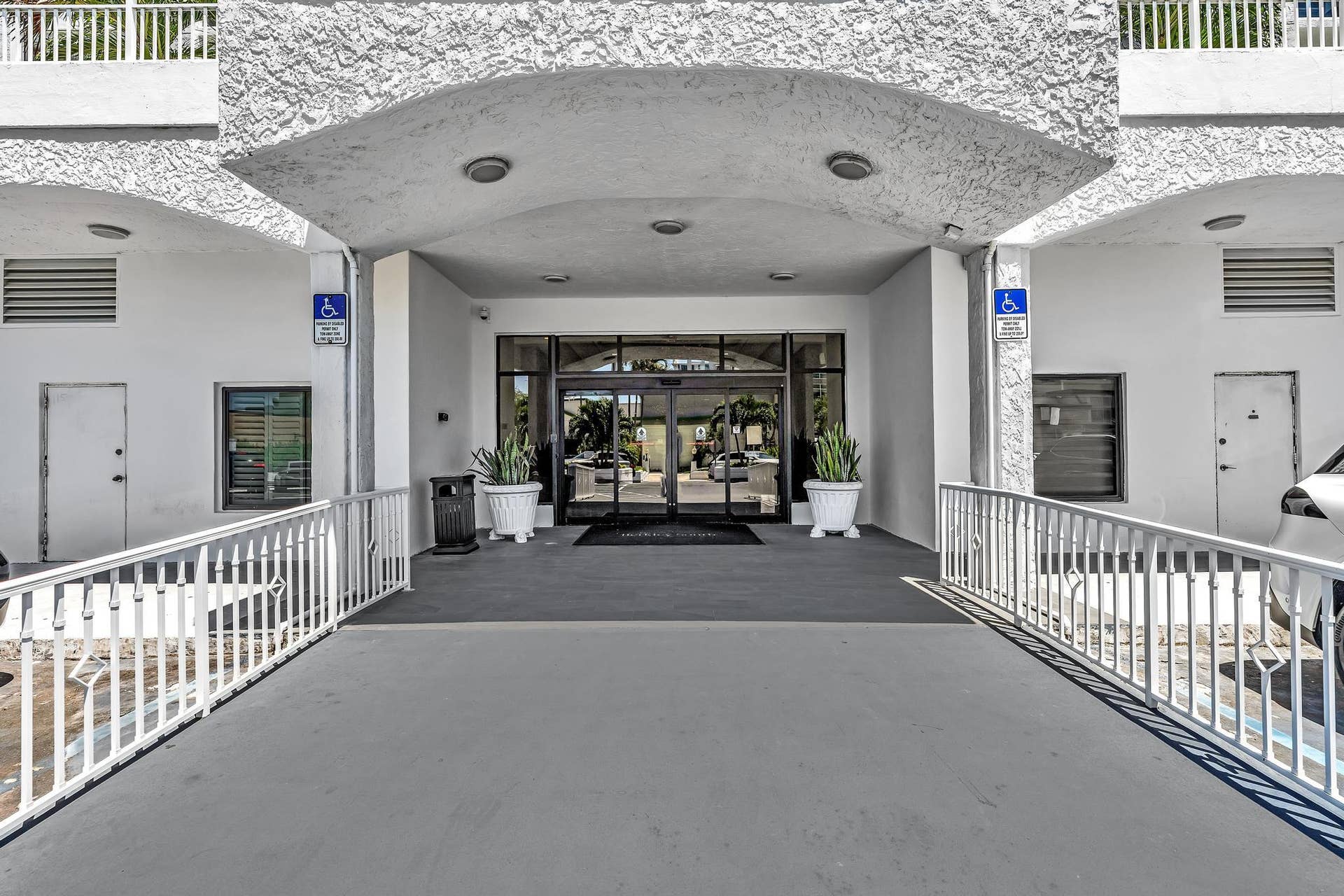 3015 N Ocean Boulevard, #16K, Fort Lauderdale, FL 33308 02