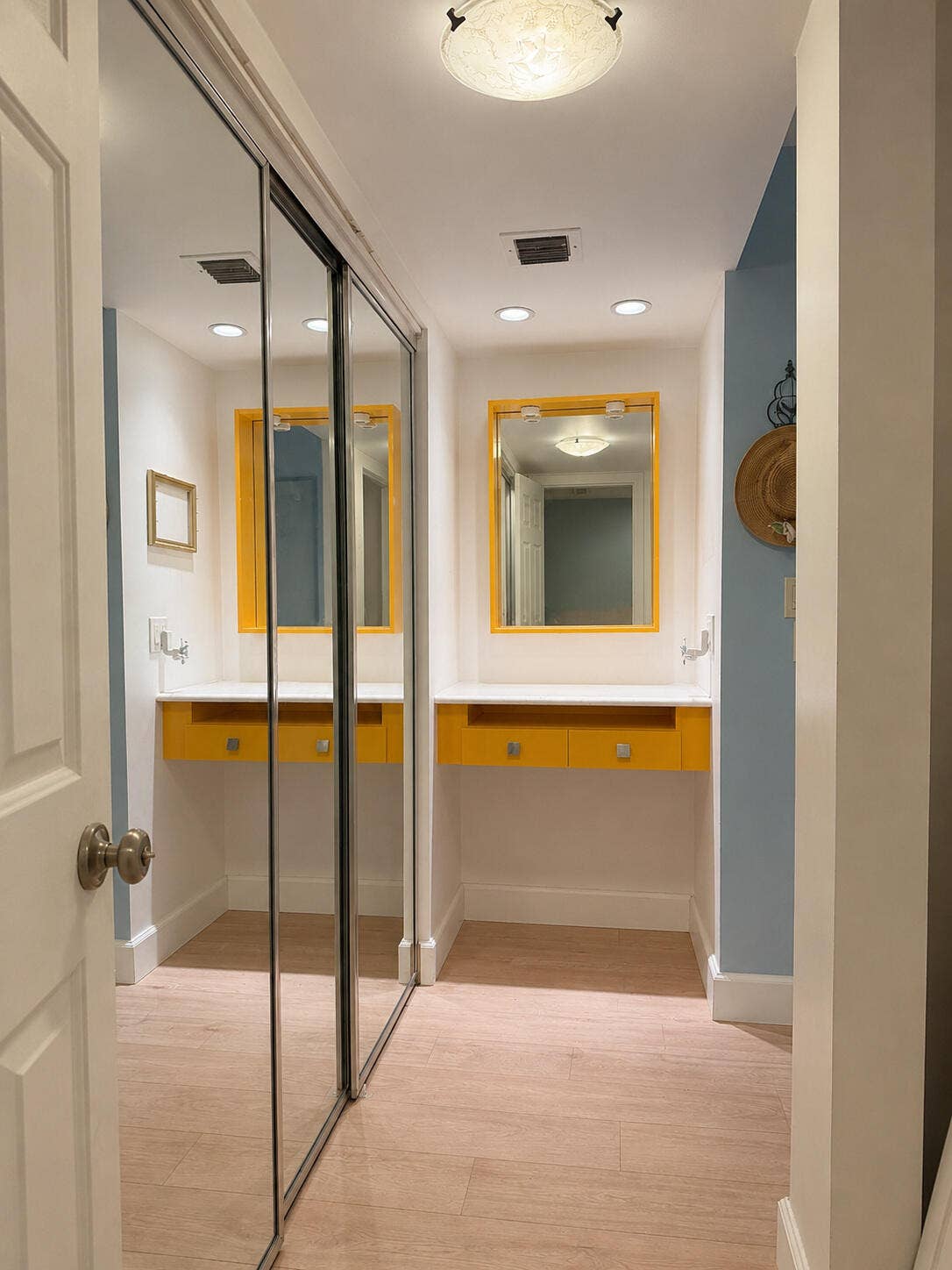 Master Closet/Bathroom Walkway