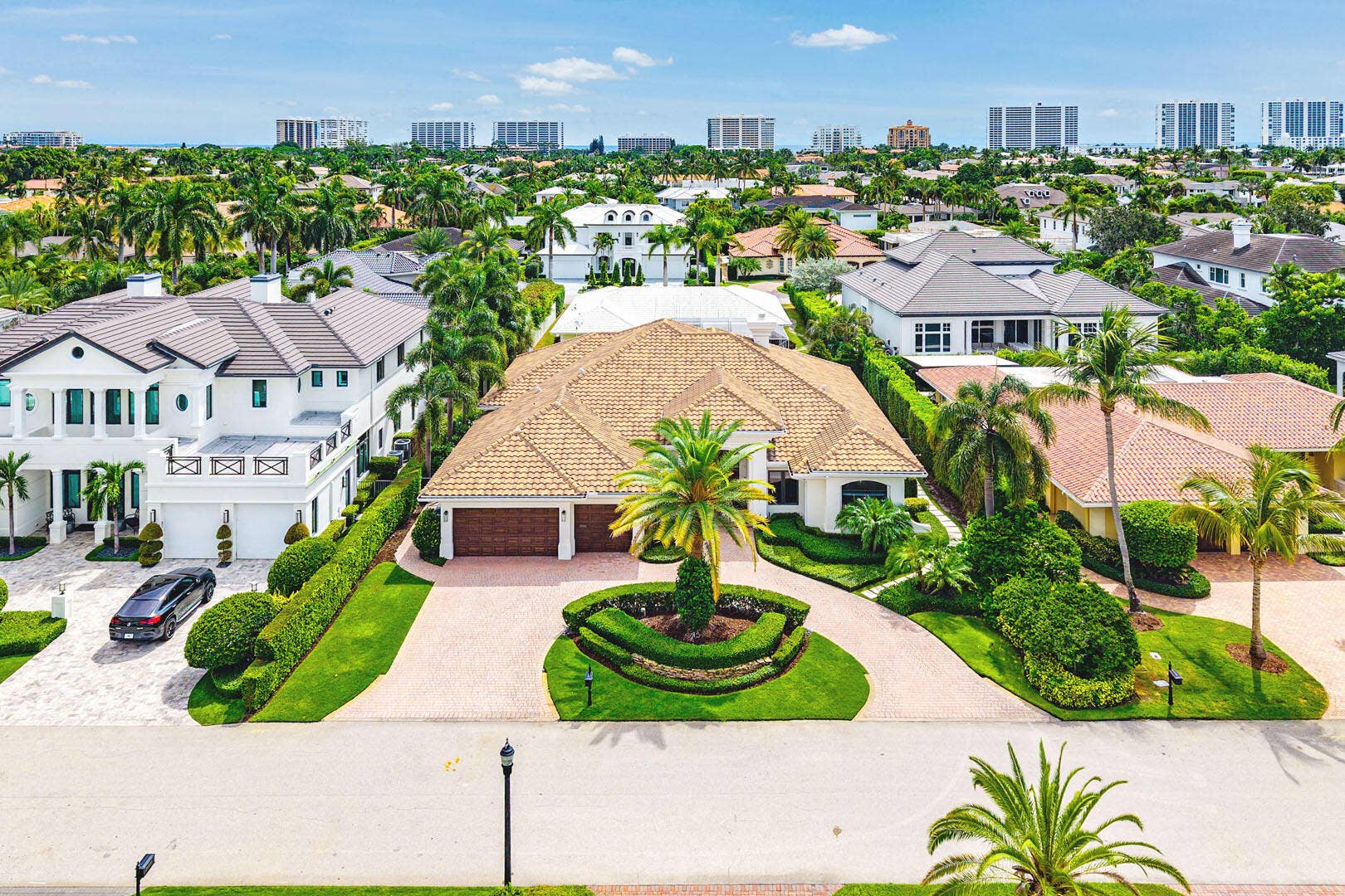 2212_Acorn_Palm_Road_Aerial_01