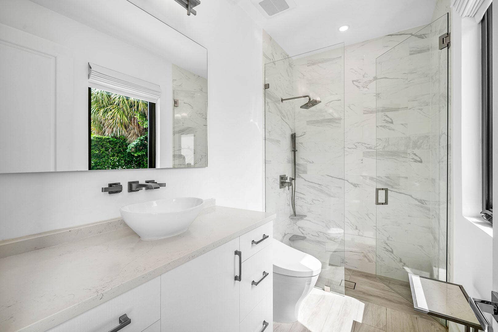 2212_Acorn_Palm_Road_37
