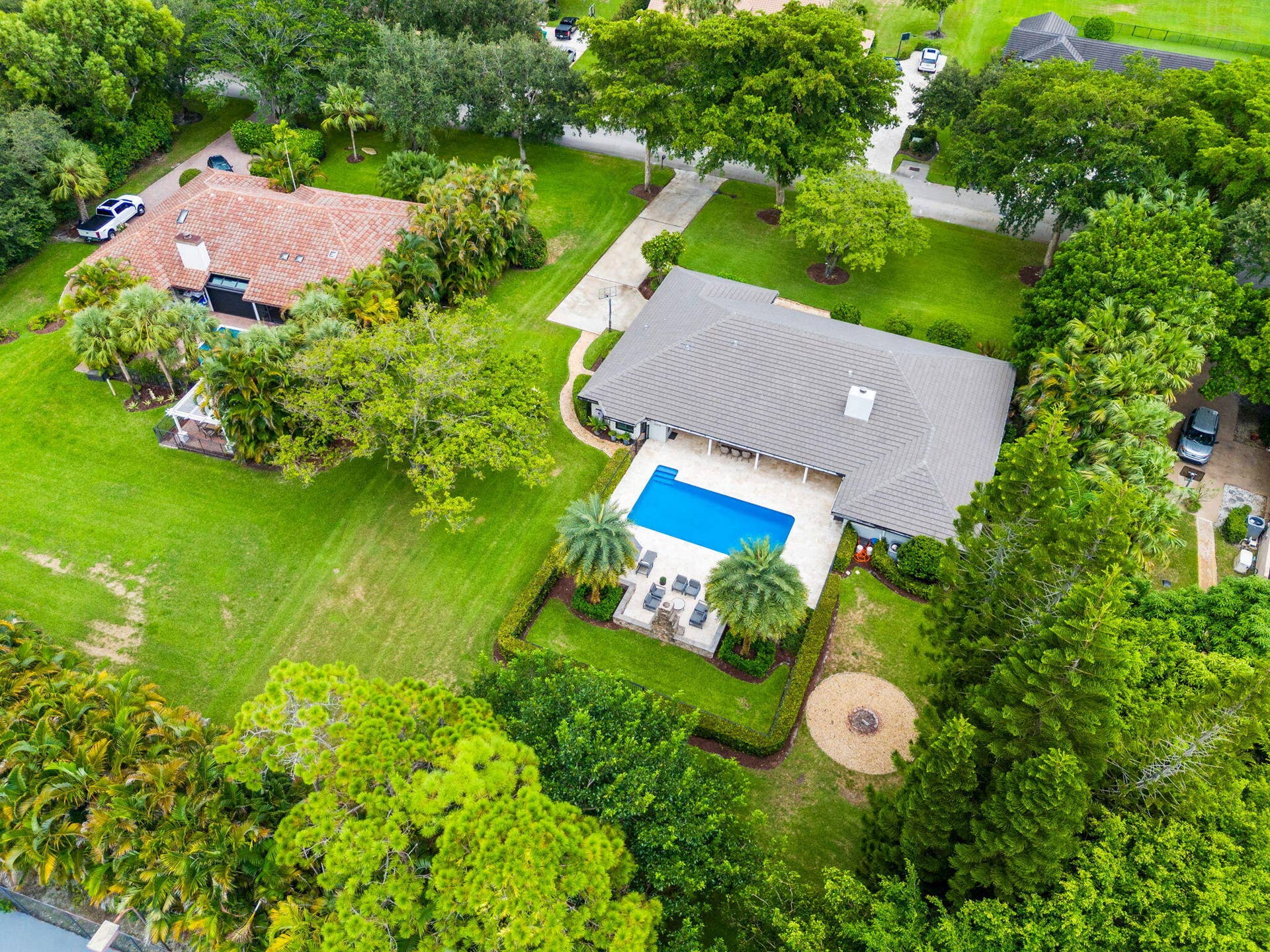 7321 E CYPRESSHEAD Drive, Parkland, FL 33067 75-web-or-mls-DJI_20260827143321_0394_D