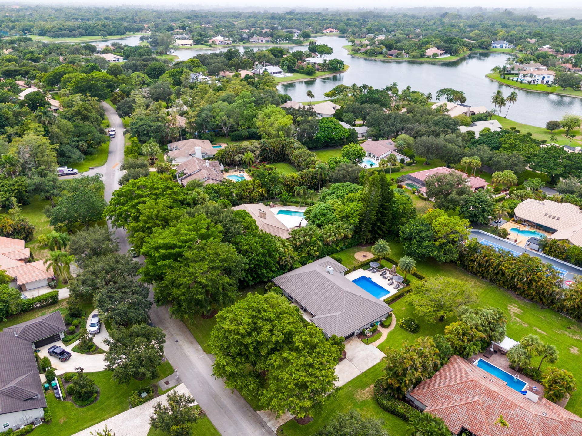 7321 E CYPRESSHEAD Drive, Parkland, FL 33067 83-web-or-mls-DJI_20260827143224_0388_D