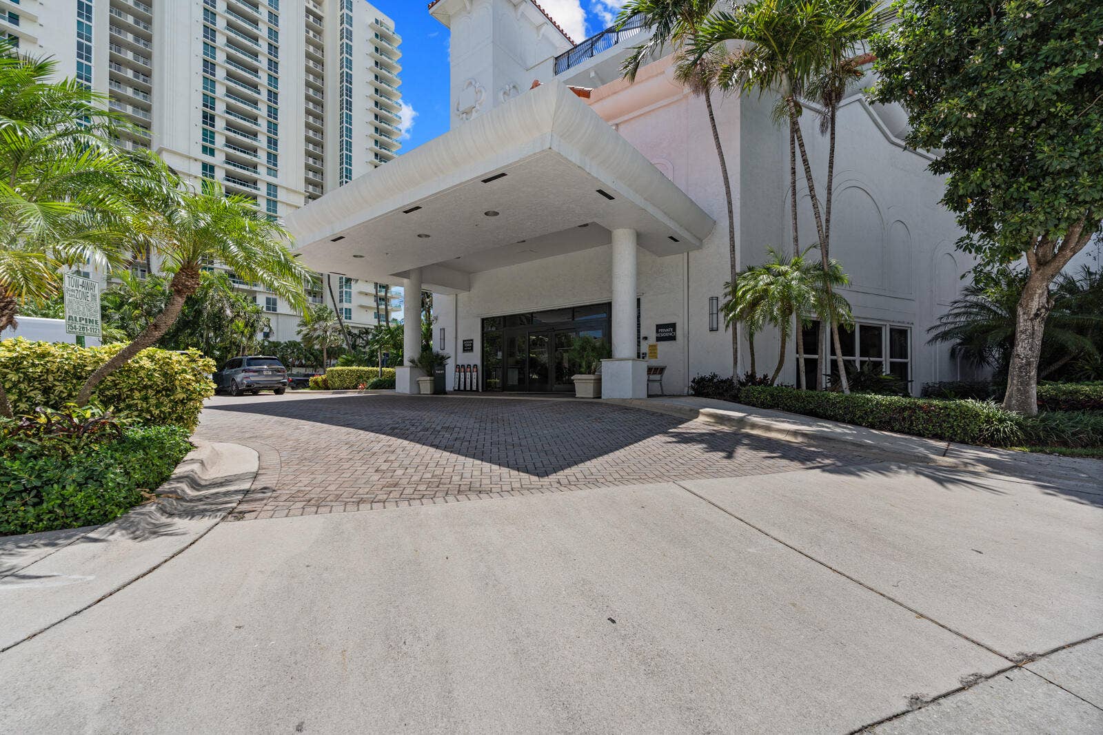 100 S Birch Road, #1604, Fort Lauderdale, FL 33316 DSC00042