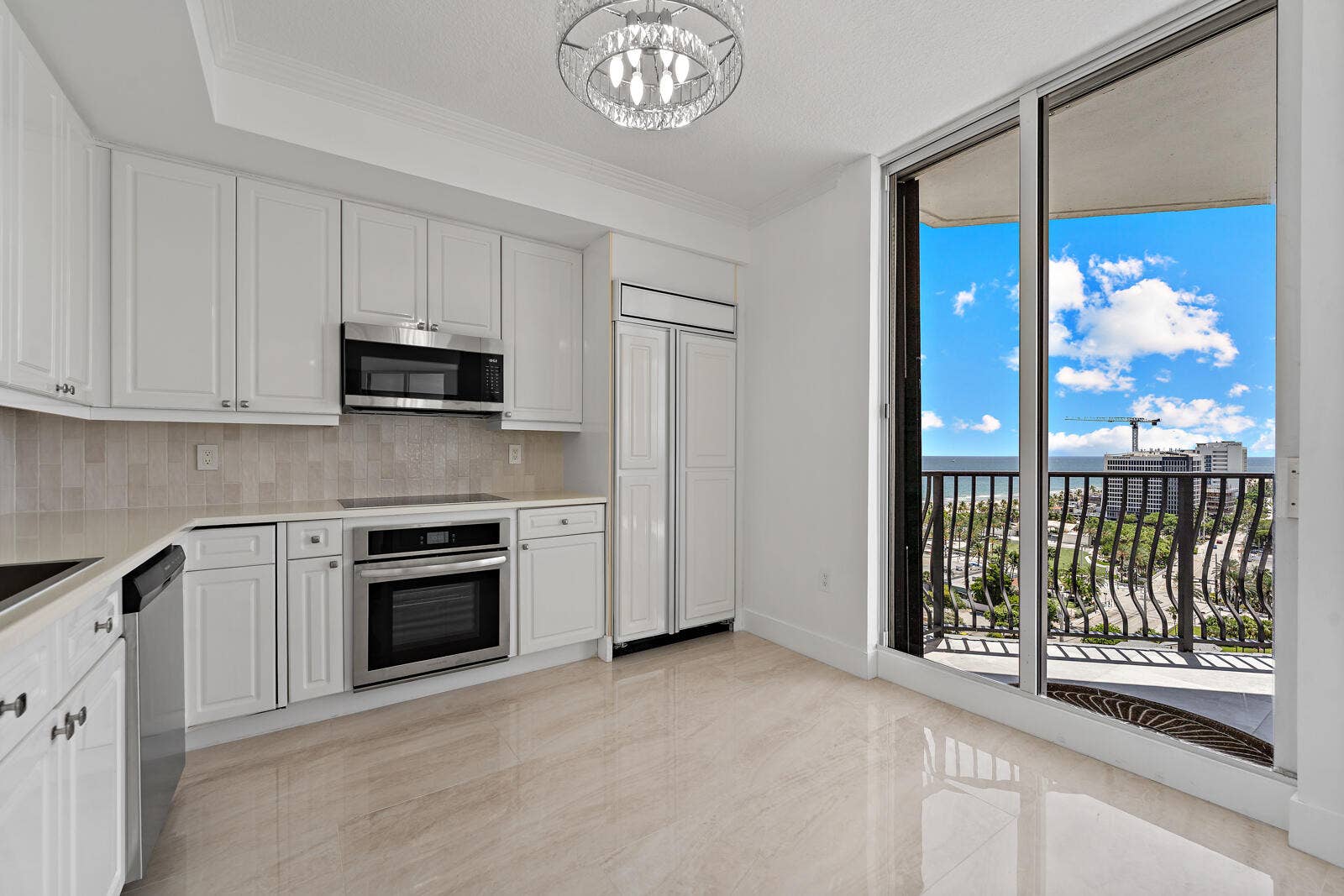 100 S Birch Road, #1604, Fort Lauderdale, FL 33316 DSC00104