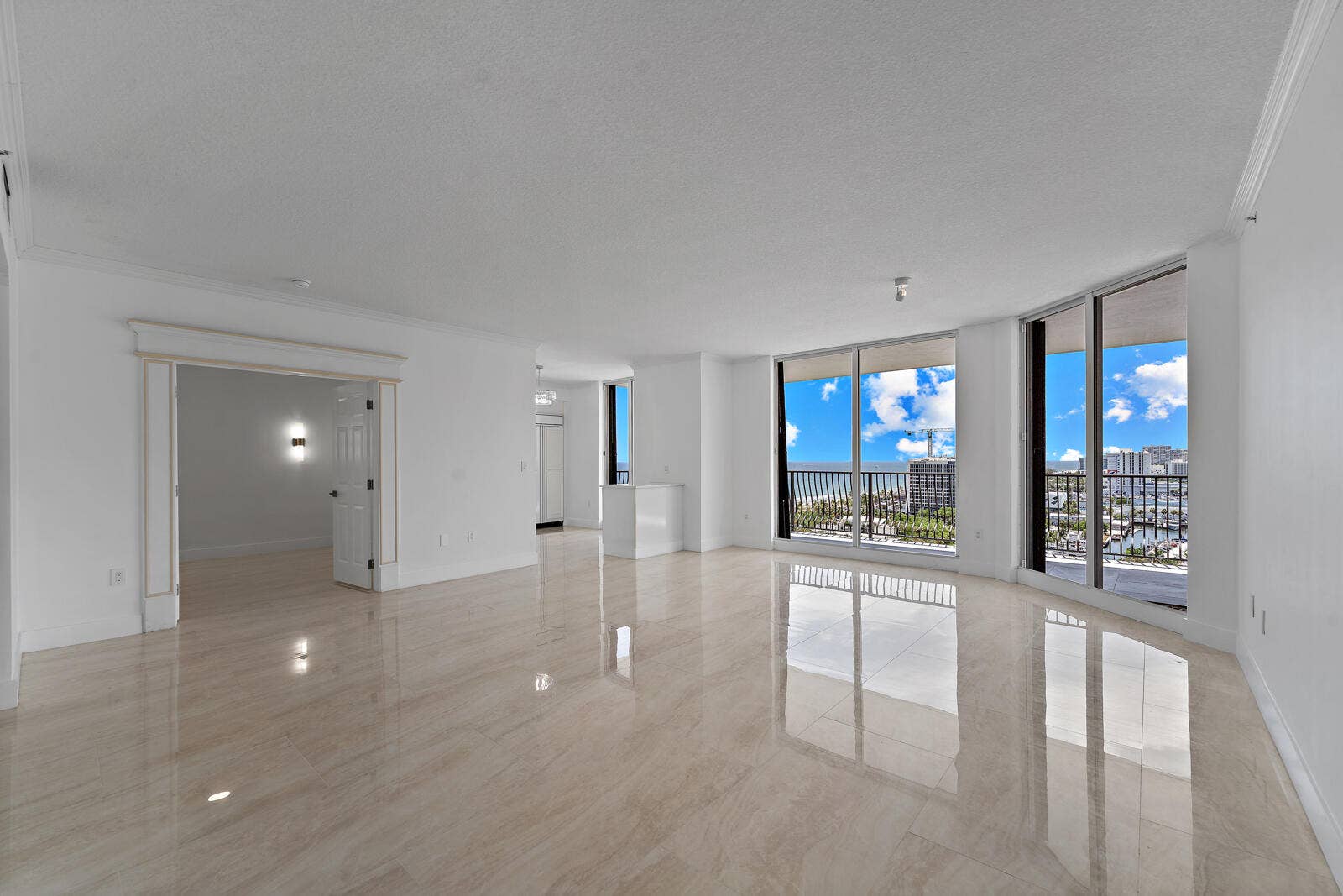 100 S Birch Road, #1604, Fort Lauderdale, FL 33316 DSC00074